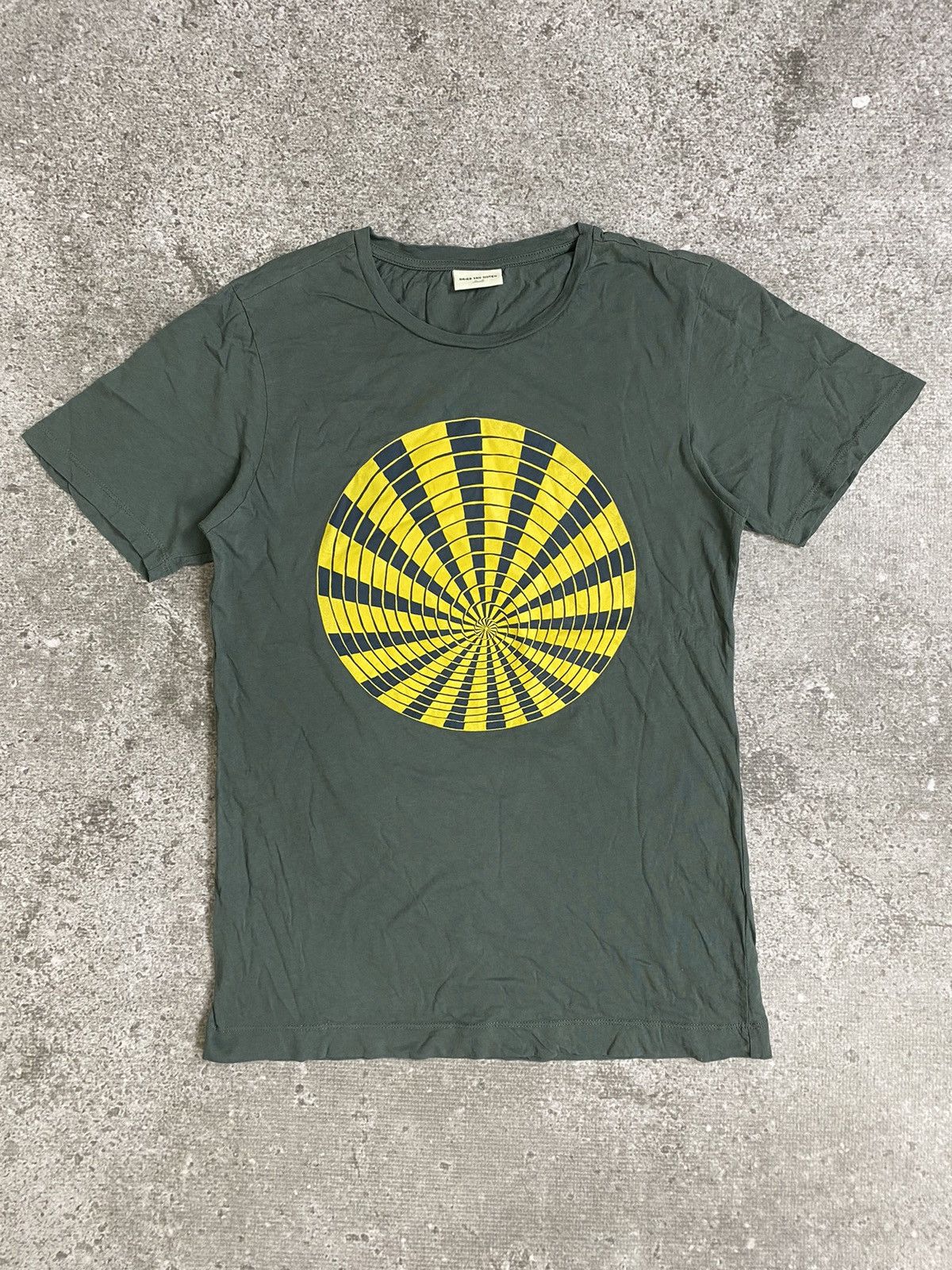 Dries Van Noten Dries Van Noten T-shirt Size US S / EU 44-46 / 1 - 1 Thumbnail