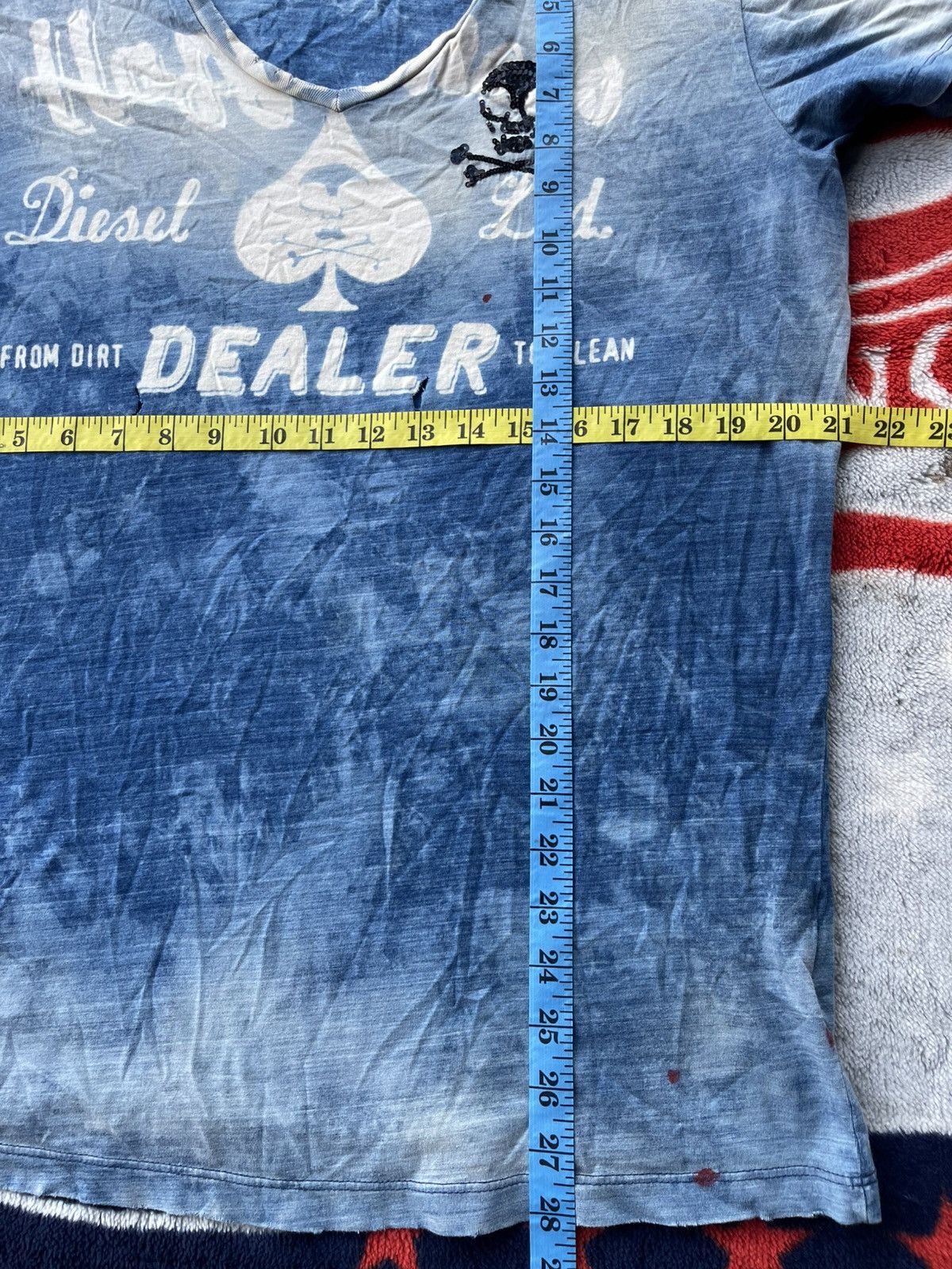 Diesel Vintage Diesel VNeck Distressed Skull Design Shirt Tee Size US XL / EU 56 / 4 - 11 Thumbnail