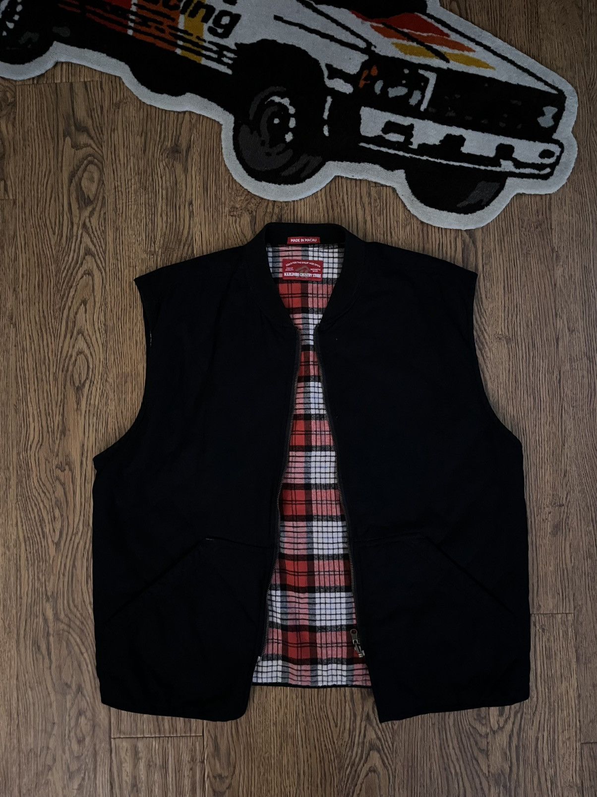 Marlboro Marlboro Vest Size US L / EU 52-54 / 3 - 1 Thumbnail