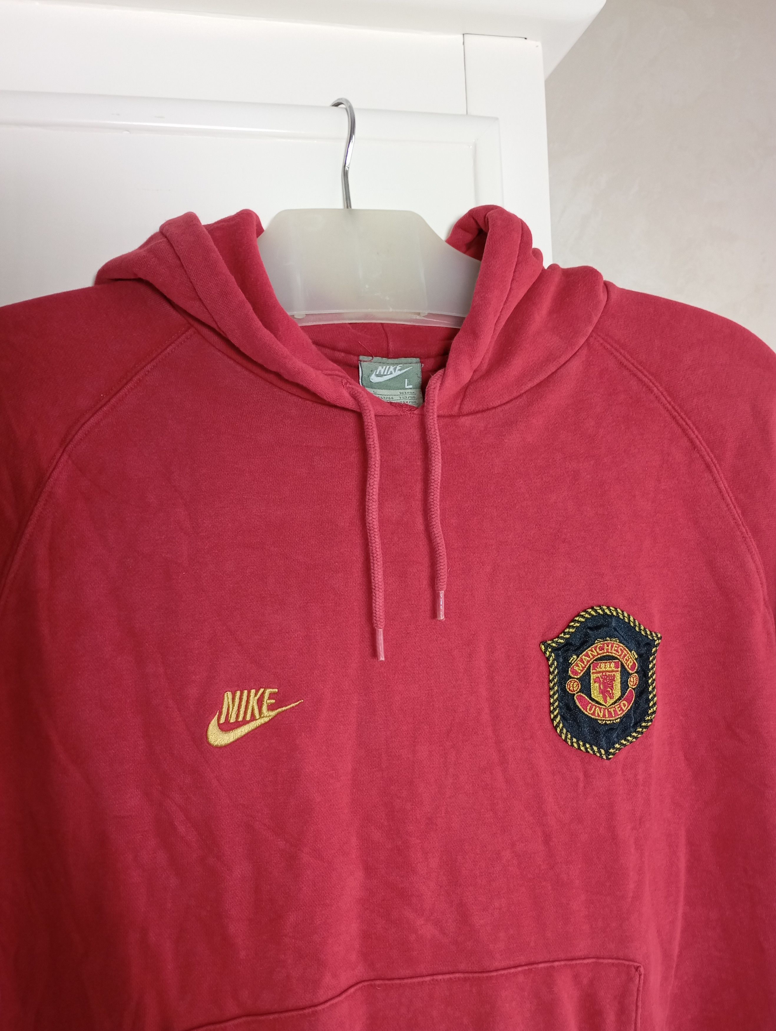 Nike Vintage Nike Manchester United Football Soccer Hoodie Size US L / EU 52-54 / 3 - 2 Thumbnail