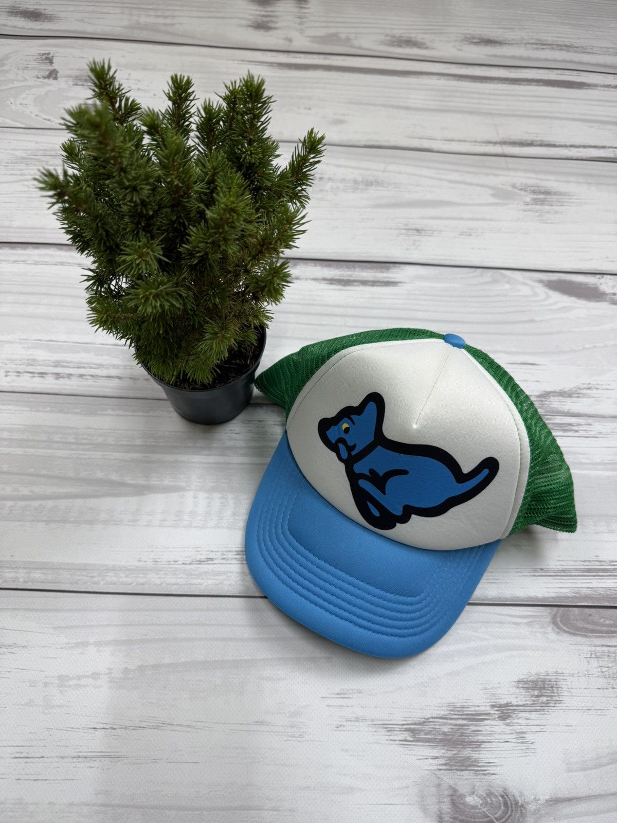 Ice cream running dog trucker hat
