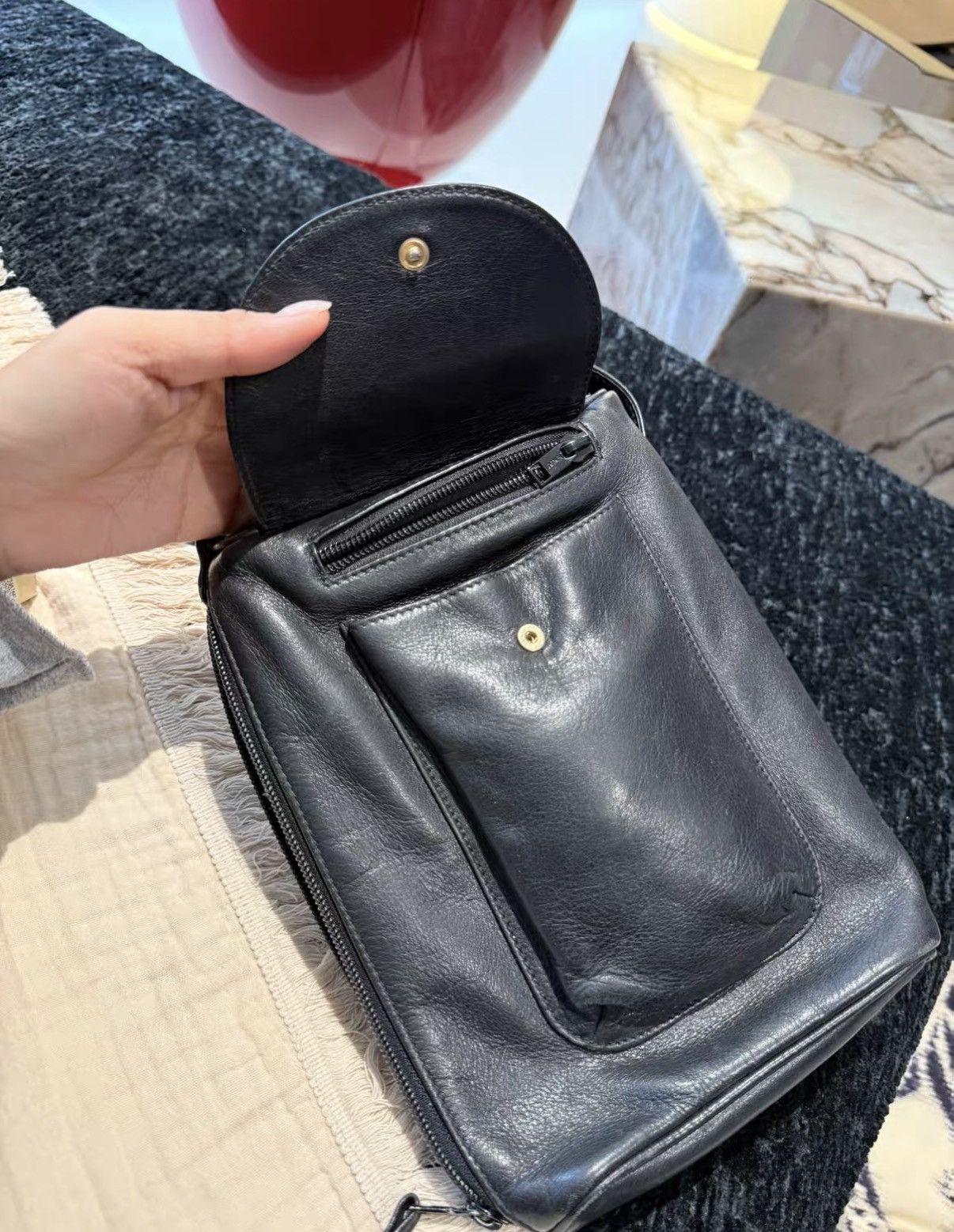 Loewe Loewe Vintage Black Lambskin Vertical Mini Handbag J36 Size ONE SIZE - 8 Thumbnail