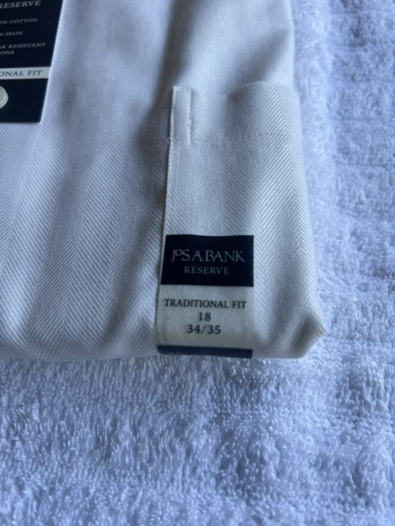 Jos. A. Bank Jos A Bank Ivory Dress Shirt Size US L / EU 52-54 / 3 - 2 Thumbnail