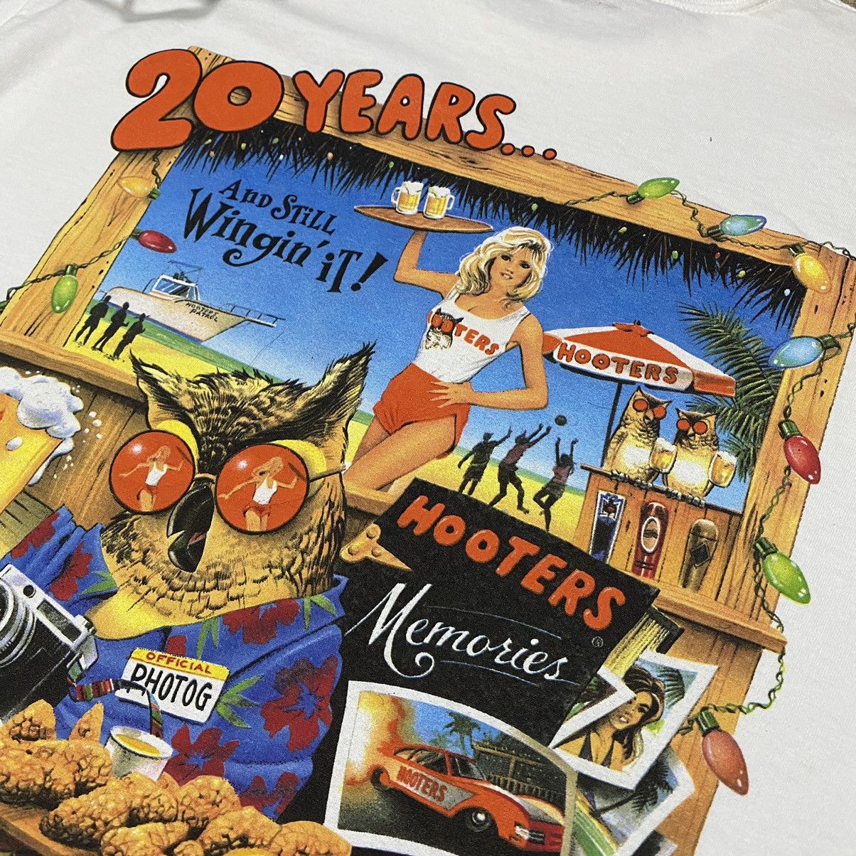 Vintage Vintage y2k Hooters 20th Anniversary Size US XL / EU 56 / 4 - 7 Thumbnail