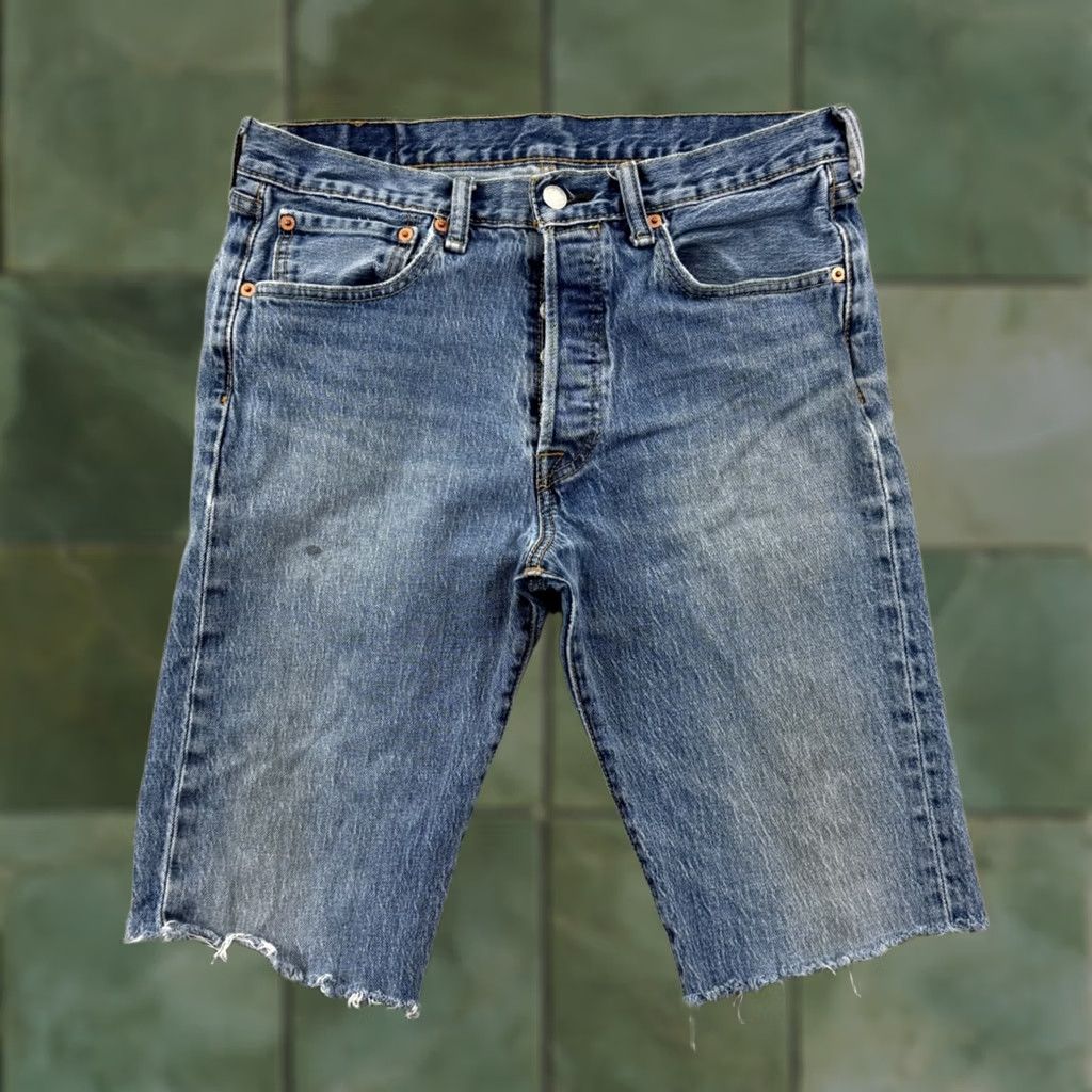 Levi's Levi's 501 Bermuda Shorts Mens 32 Blue Denim Button Fly 11in Inseam Casual Outdoor Beach Travel Regular 5-Pocket Size US 32 / EU 48 - 1 Thumbnail