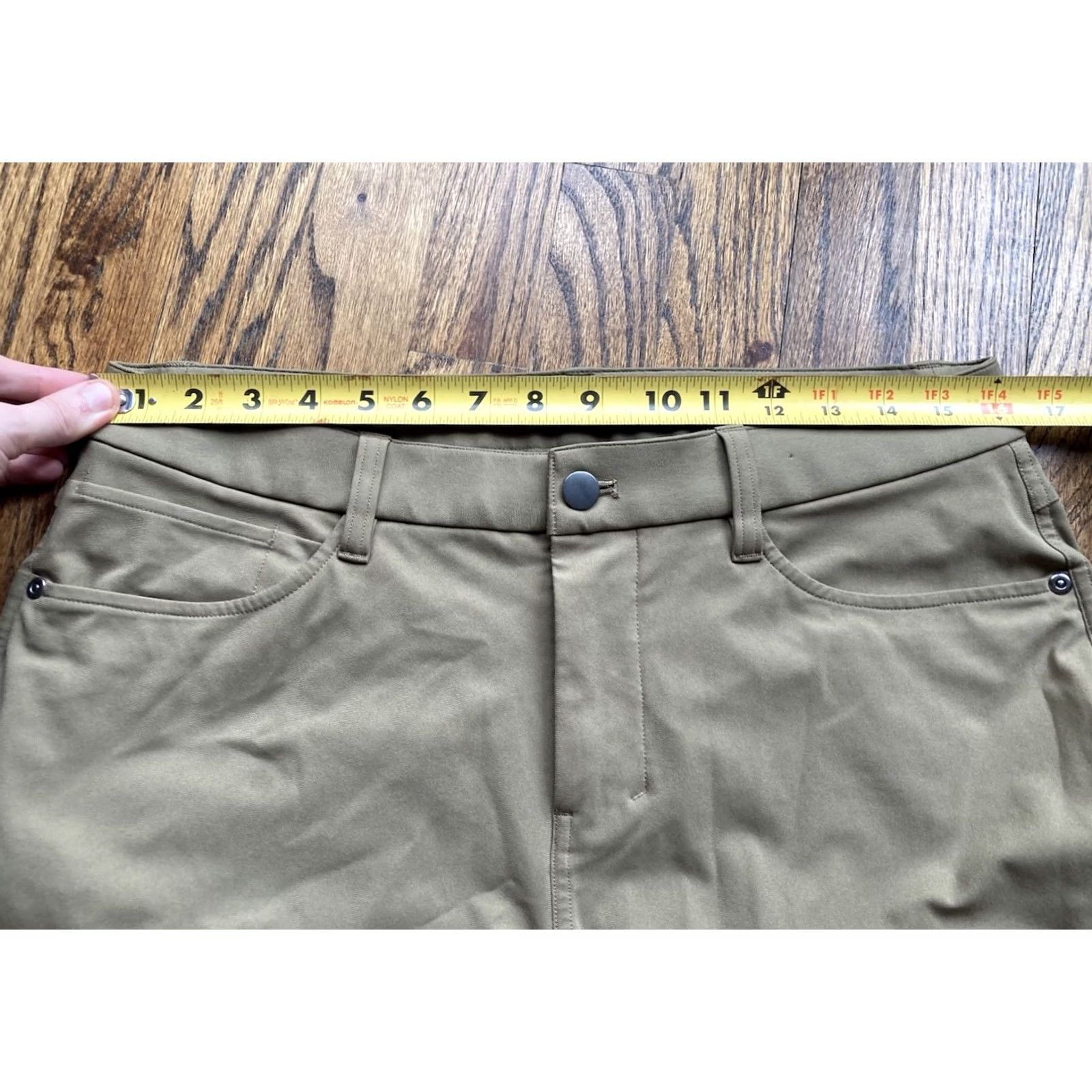 Lululemon Lululemon ABC Slim Fit 5-Pocket Pants Mens 31x31 Beige Chino Straight 5-Pocket Logo Zipper Flat Front Classic Regular Size US 31 - 5 Thumbnail