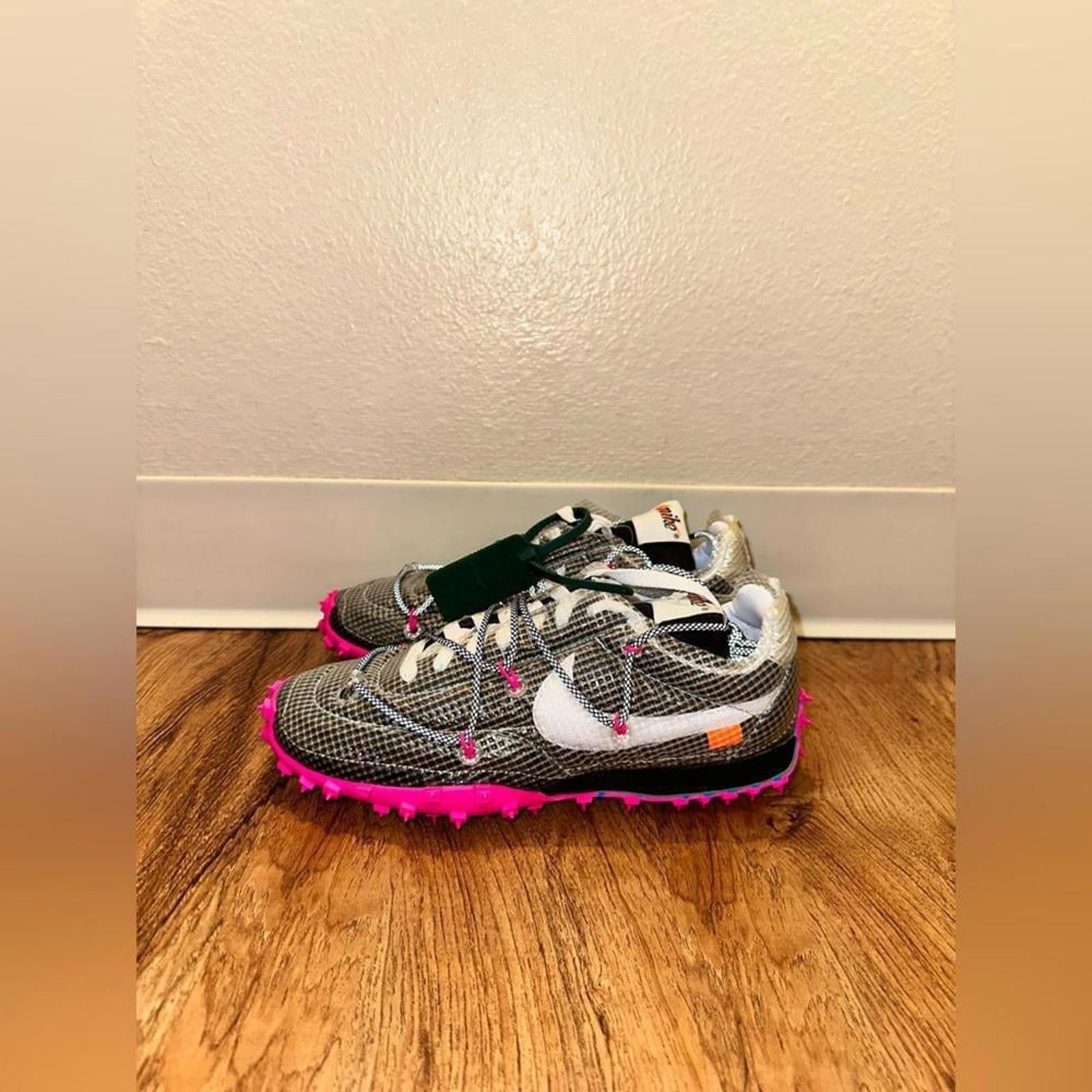 Nike Nike Waffle Racer Off-White Black (Women's) Size US 8 / IT 38 - 3 Thumbnail