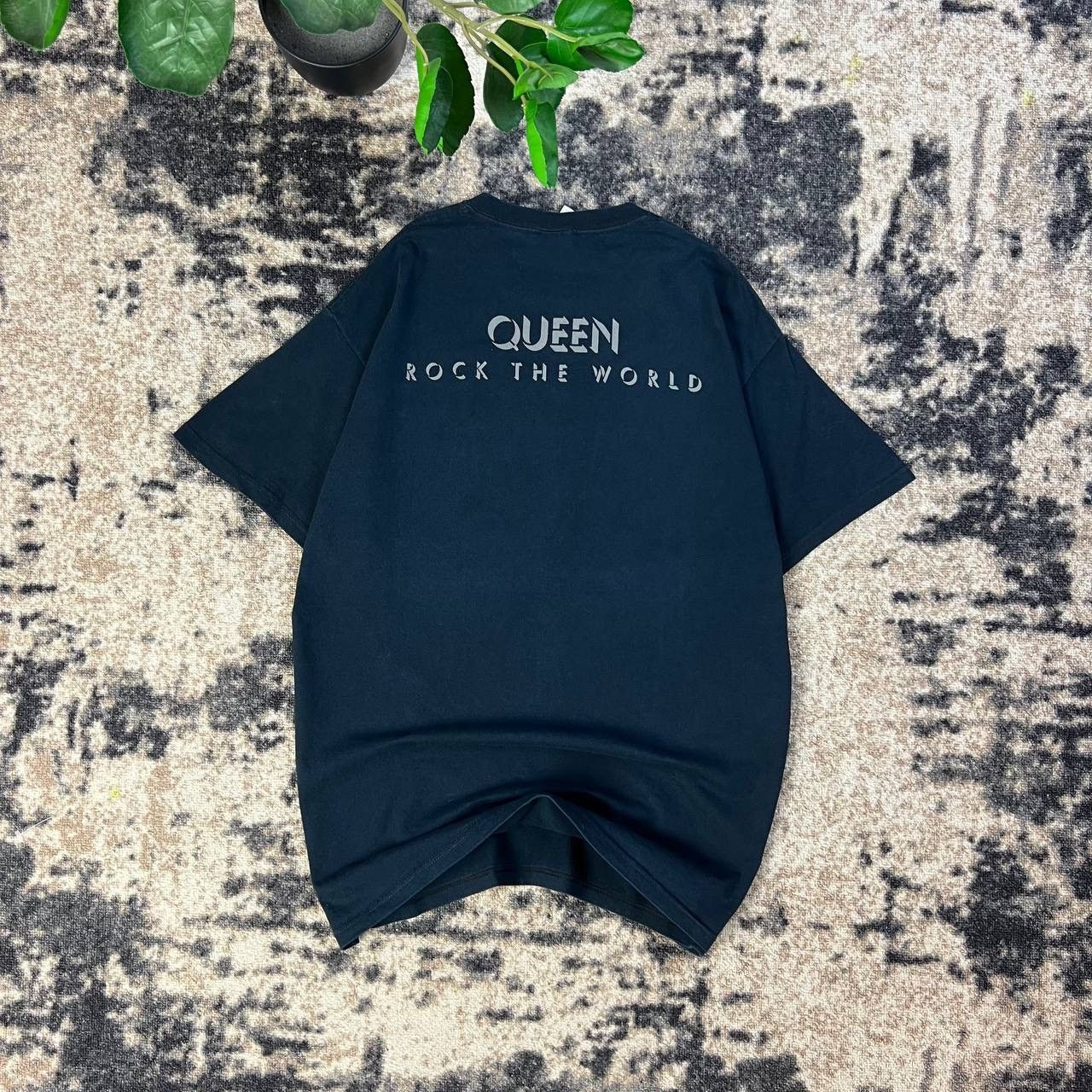 Band Tees Queen Vintage Y2K Two-Sides Big Logo Rock Band T-Shirt 1TS72 Size US XL / EU 56 / 4 - 2 Thumbnail