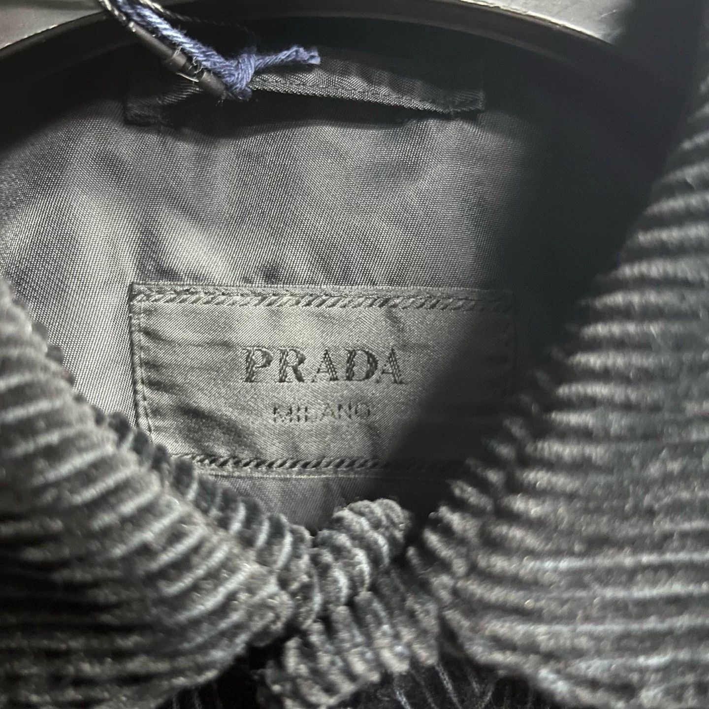 Prada Prada Black Logo Badge Lapel Shirt Size US XXL / EU 58 / 5 - 3 Thumbnail