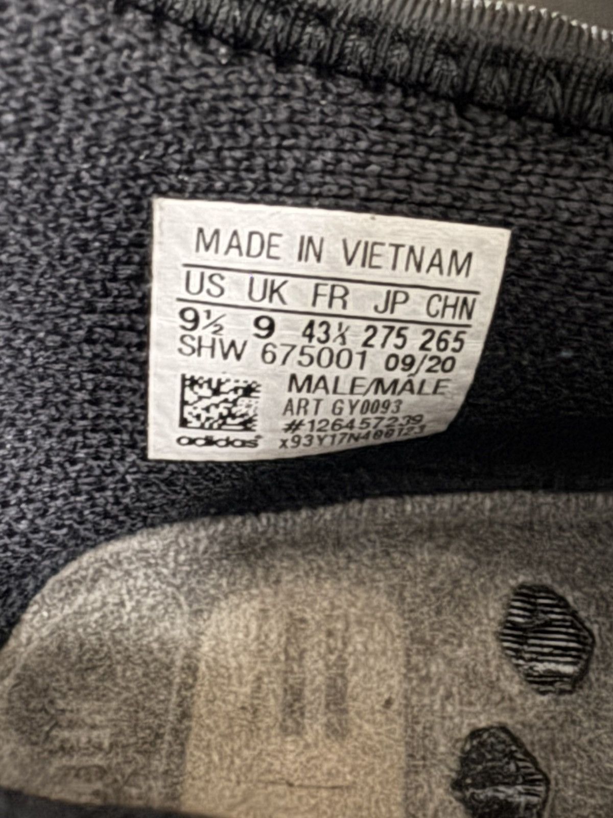 Adidas × Pharrell Pharrell NMD Hu Size US 9.5 / EU 42-43 - 6 Thumbnail