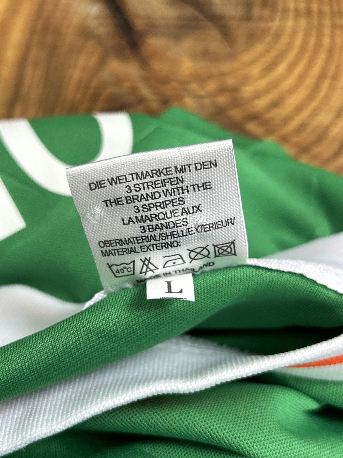 Vintage Vintage Ireland 1990 FAI Adidas Replica Soccer Jersey Size US L / EU 52-54 / 3 - 9 Thumbnail