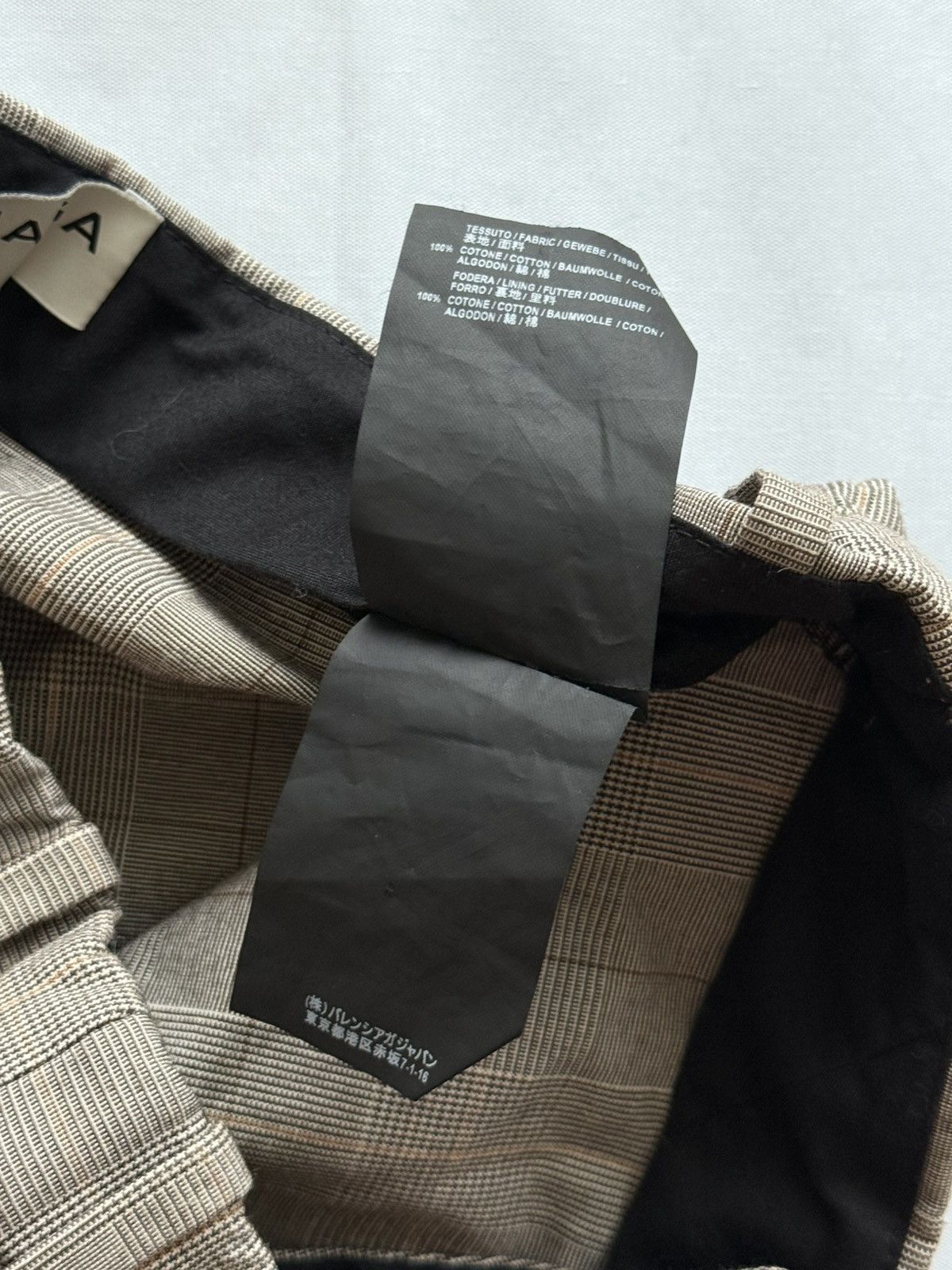 Balenciaga Balenciaga cropped chino trousers shorts Size 26" / US 2 / IT 38 - 8 Thumbnail