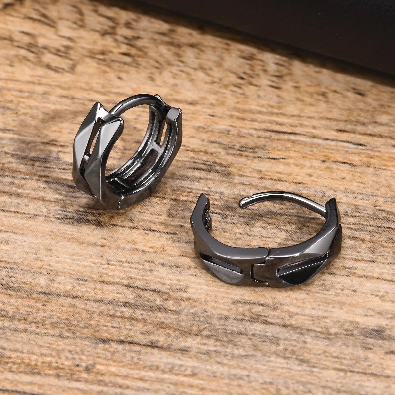 Japanese Brand × Vintage 1Pair Circular Earrings Size ONE SIZE - 1 Thumbnail