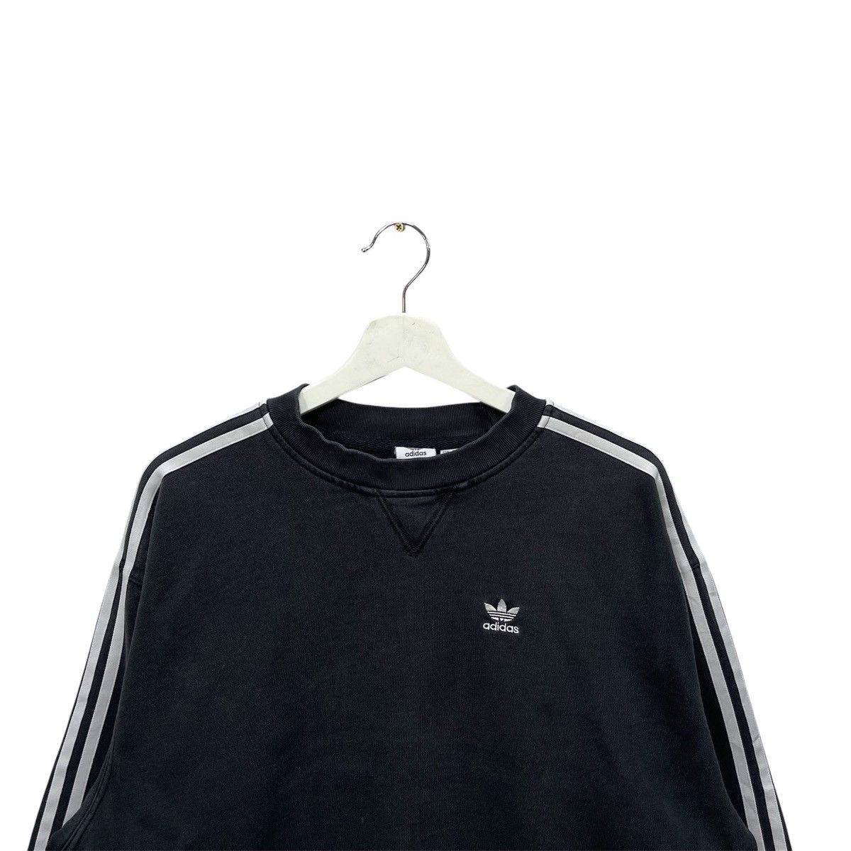 Adidas Adidas y2k stripe sweatshirt baggy logo embroidery nice🔥 Size S / US 4 / IT 40 - 2 Thumbnail