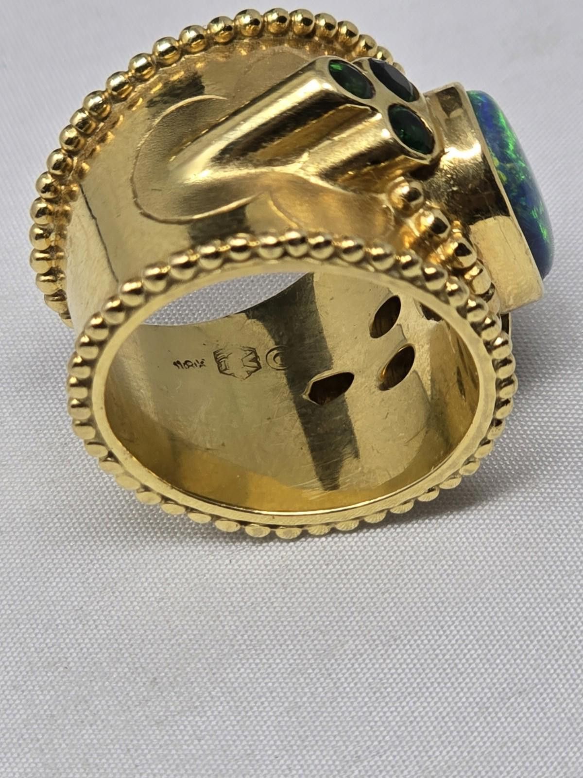 Other 22g Paula Crevoshay 18k Gold Black Opal Tsavorite Ring Size ONE SIZE - 9 Thumbnail