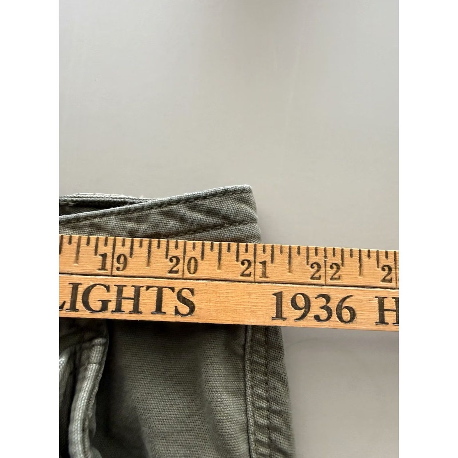Torrid Torrid Women’s Pants Army Green Utility Denim Flap Pockets 20 Straight Inseam 26.5 in Small Details: Casual Vintage No N/A Size 42" / US 20 - 6 Thumbnail