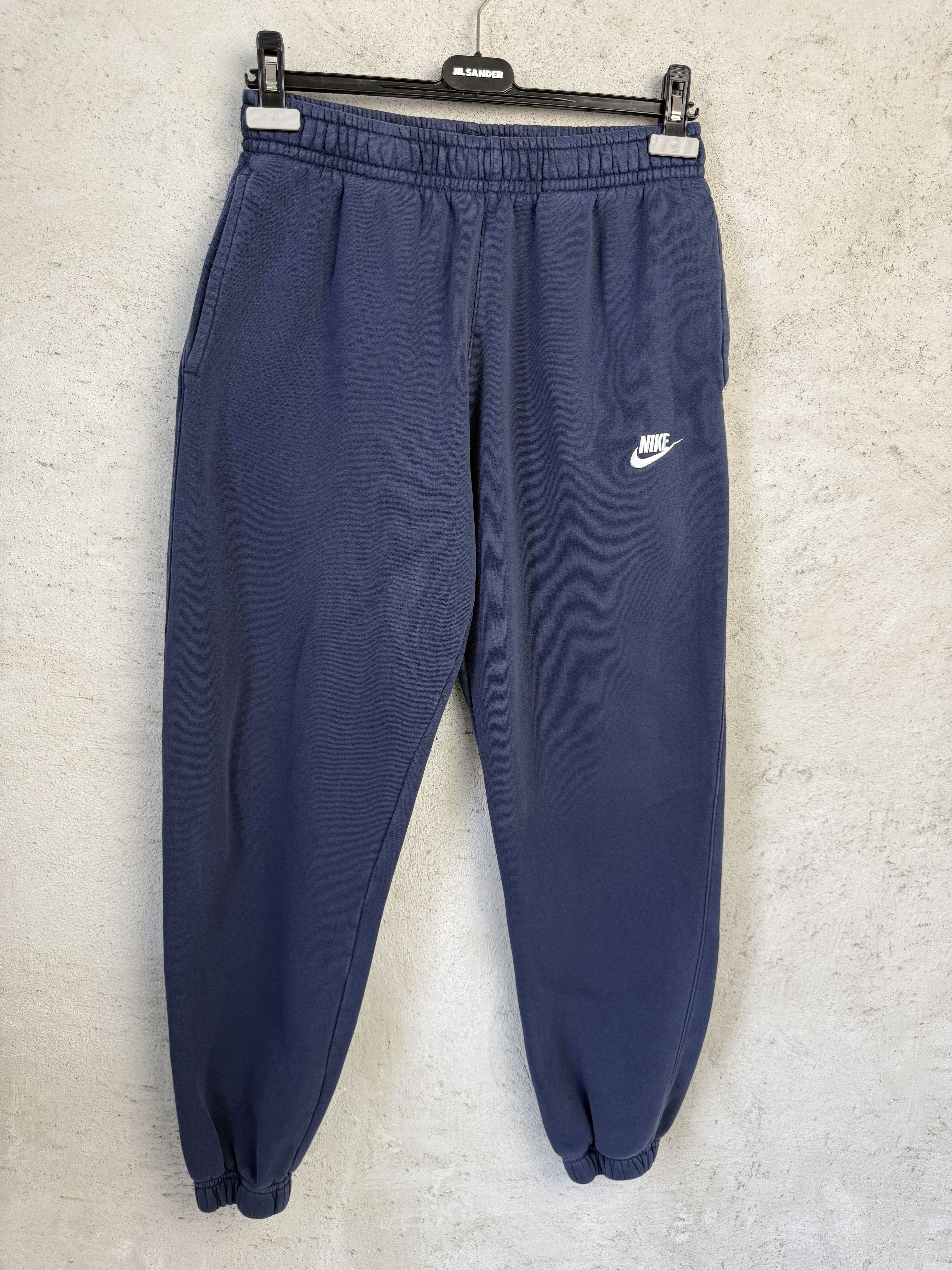 Nike Nike small logo swoosh sweatpants joggers skate rap Size US 30 / EU 46 - 1 Thumbnail