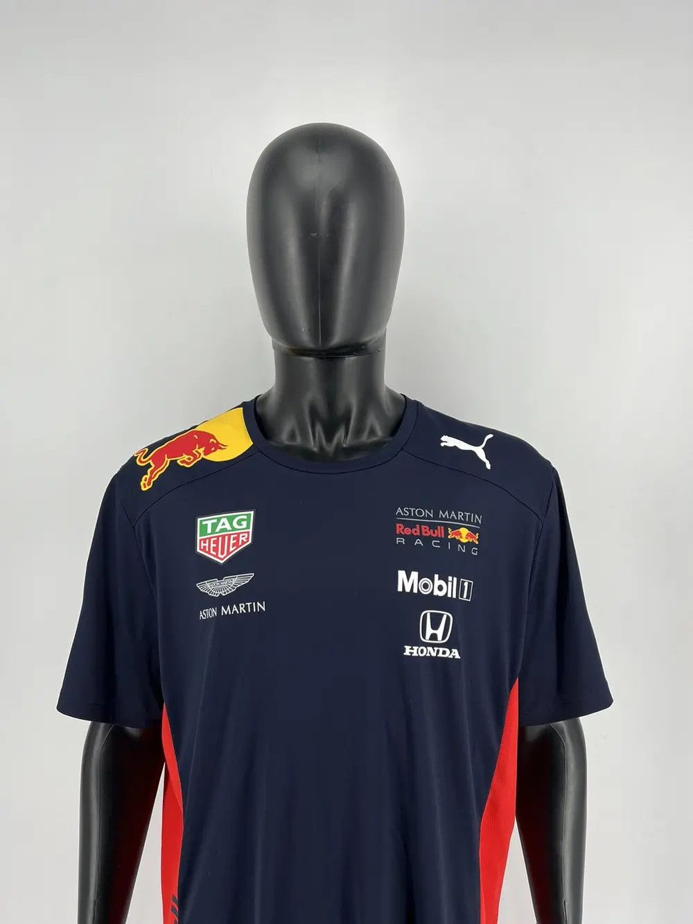 Formula 1 × Puma × Red Bull Aston Martin Red Bull Racing Team Puma F-1 Tee y2k Size US XXL / EU 58 / 5 - 1 Thumbnail
