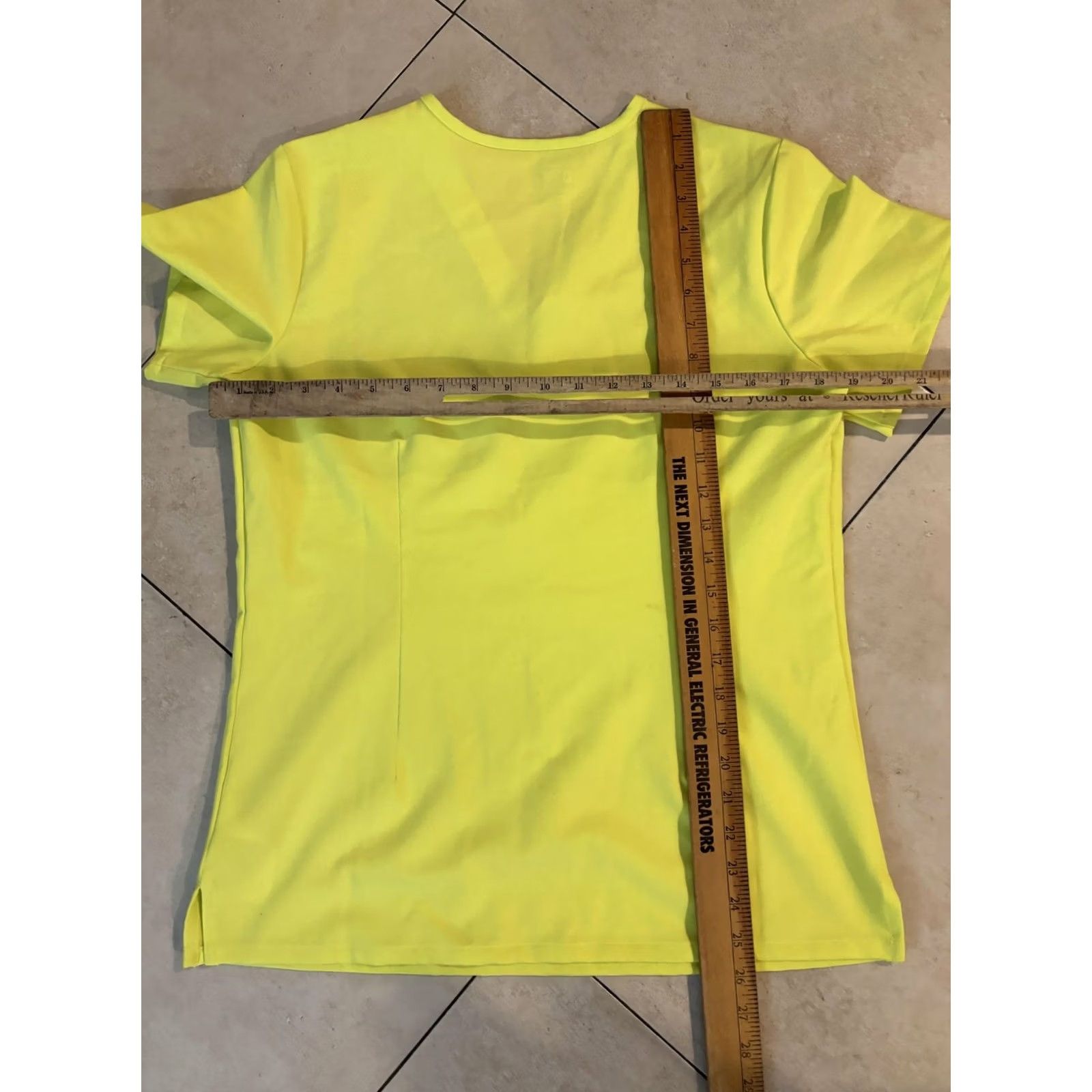 Vintage FIGS Shirt Womens Small Yellow V Neck Pocket Technical Collection Top Size S / US 4 / IT 40 - 6 Thumbnail
