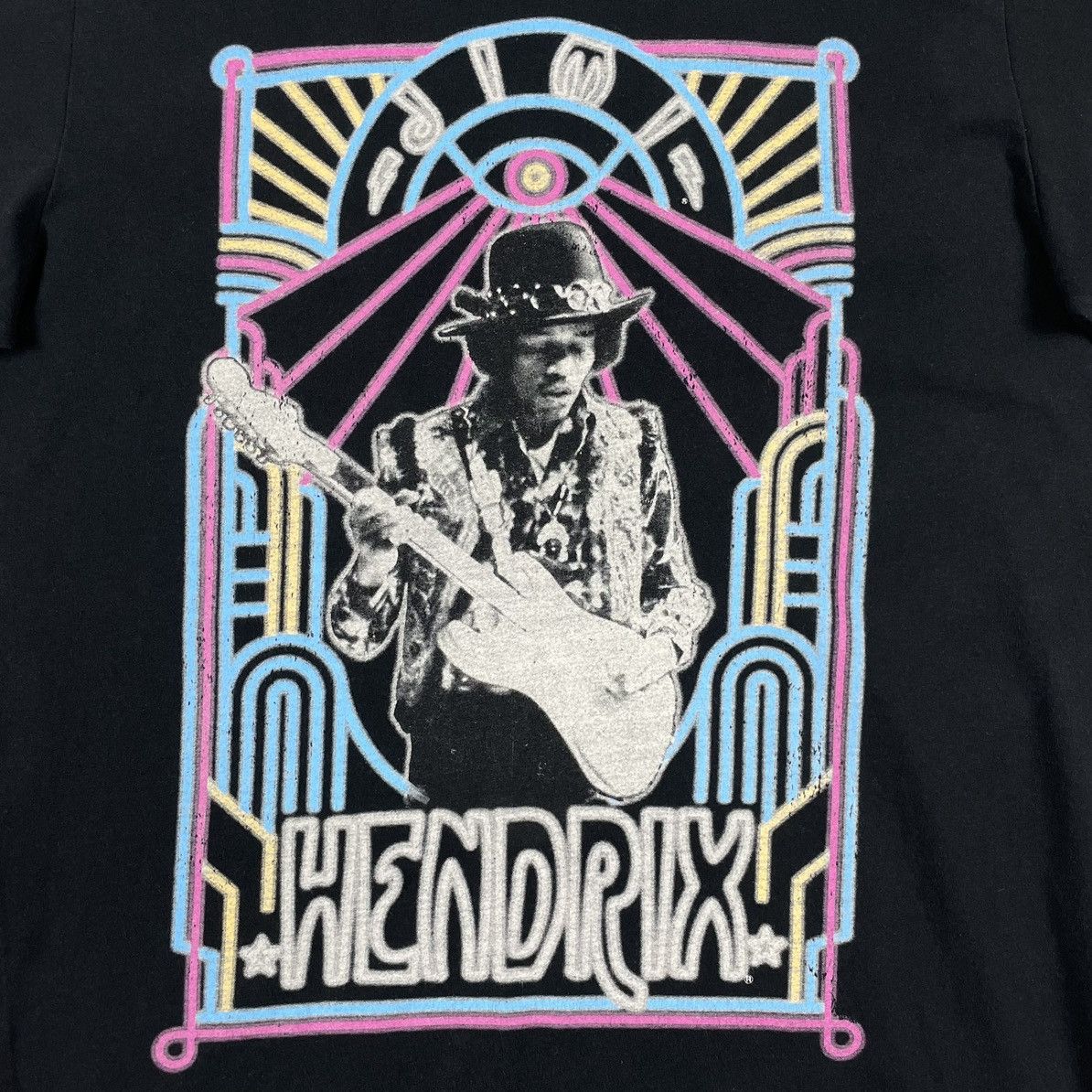 Band Tees Jimi Hendrix T-shirt big logo tee Size US L / EU 52-54 / 3 - 5 Thumbnail