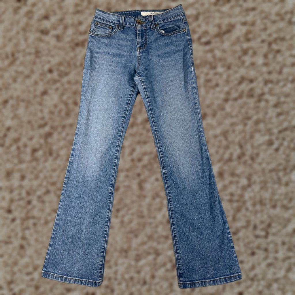 DKNY DKNY Jeans Women 4 Blue Denim Flared Low Rise 30x30 Cotton Blend 26x30 Modern Womens Regular Pocket 5-Pocket Design Denim Jeans Size 27" / US 4 / IT 40 - 1 Thumbnail