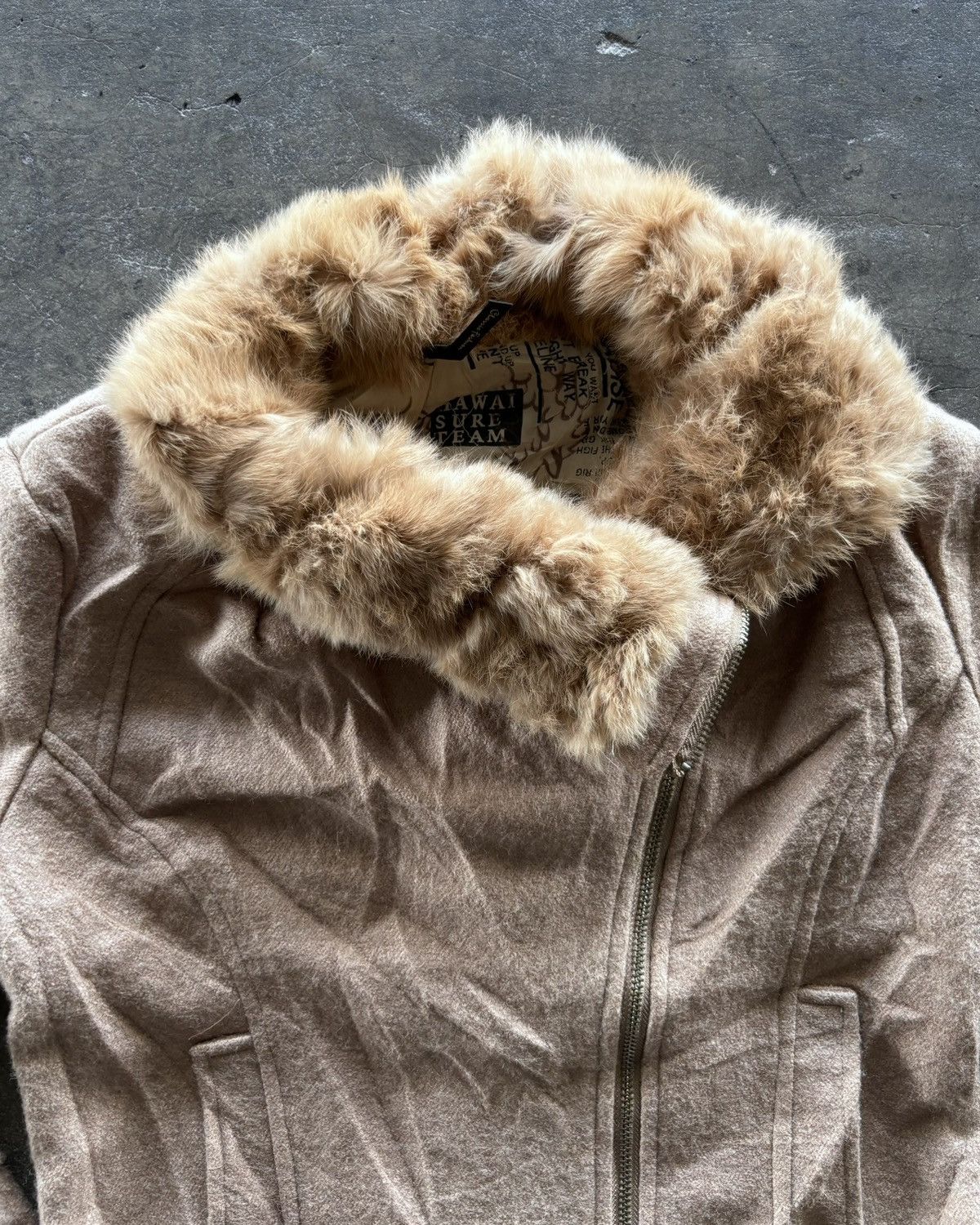 If Six Was Nine Helmut Lang Ekam Lgb Style Fur Assymetrical Jacket Size US M / EU 48-50 / 2 - 3 Thumbnail