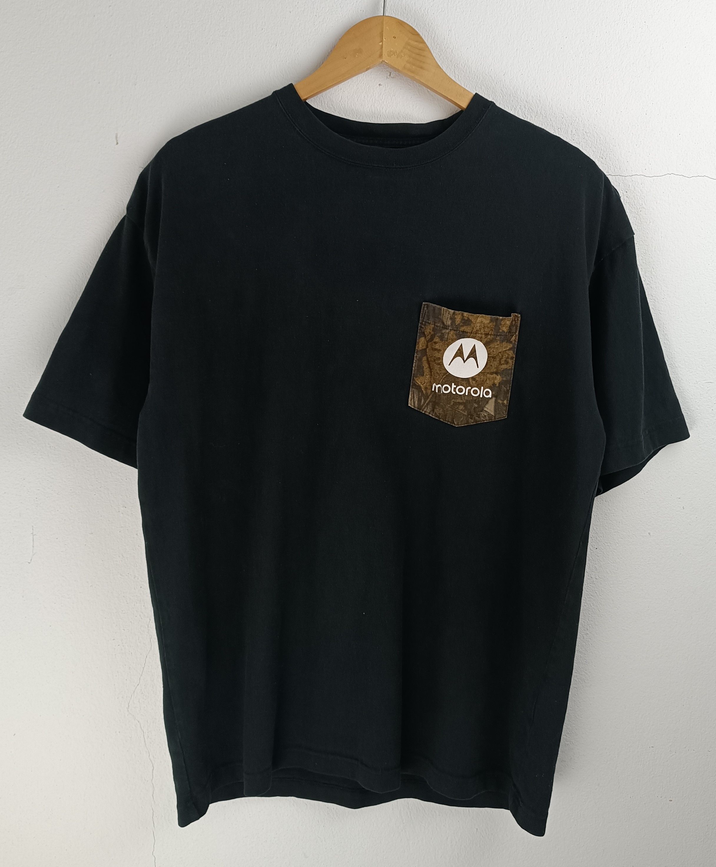 Motorola VINTAGE 2000'S MOTOROLA HELLOMOTO POCKET CAMO TEE Size US L / EU 52-54 / 3 - 3 Thumbnail