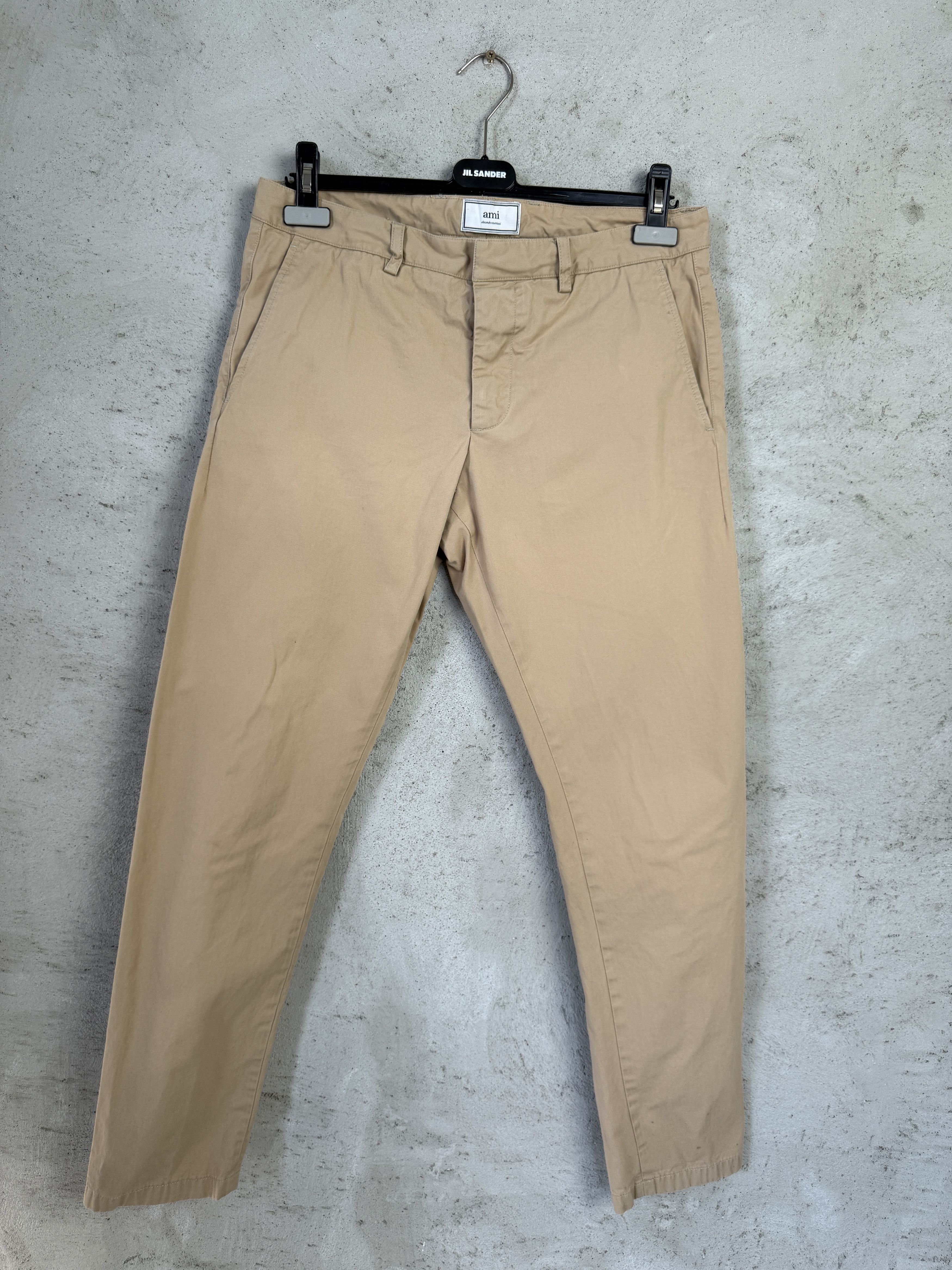 AMI AMI casual beige pants small logo chino Size US 33 - 1 Thumbnail