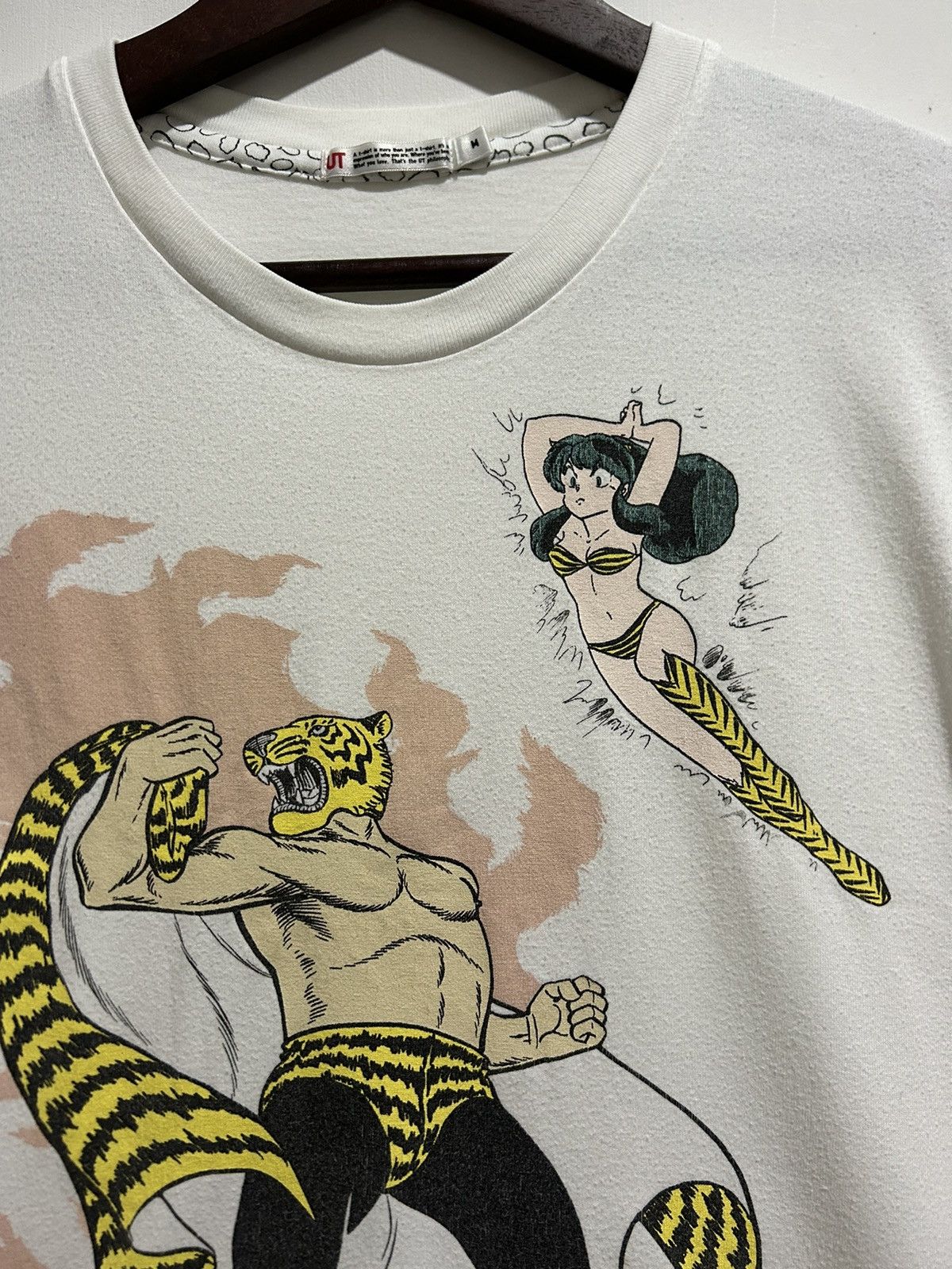 Anime Tiger Mask Lum Urusei Yatsura Anime Tshirt Size US M / EU 48-50 / 2 - 2 Thumbnail