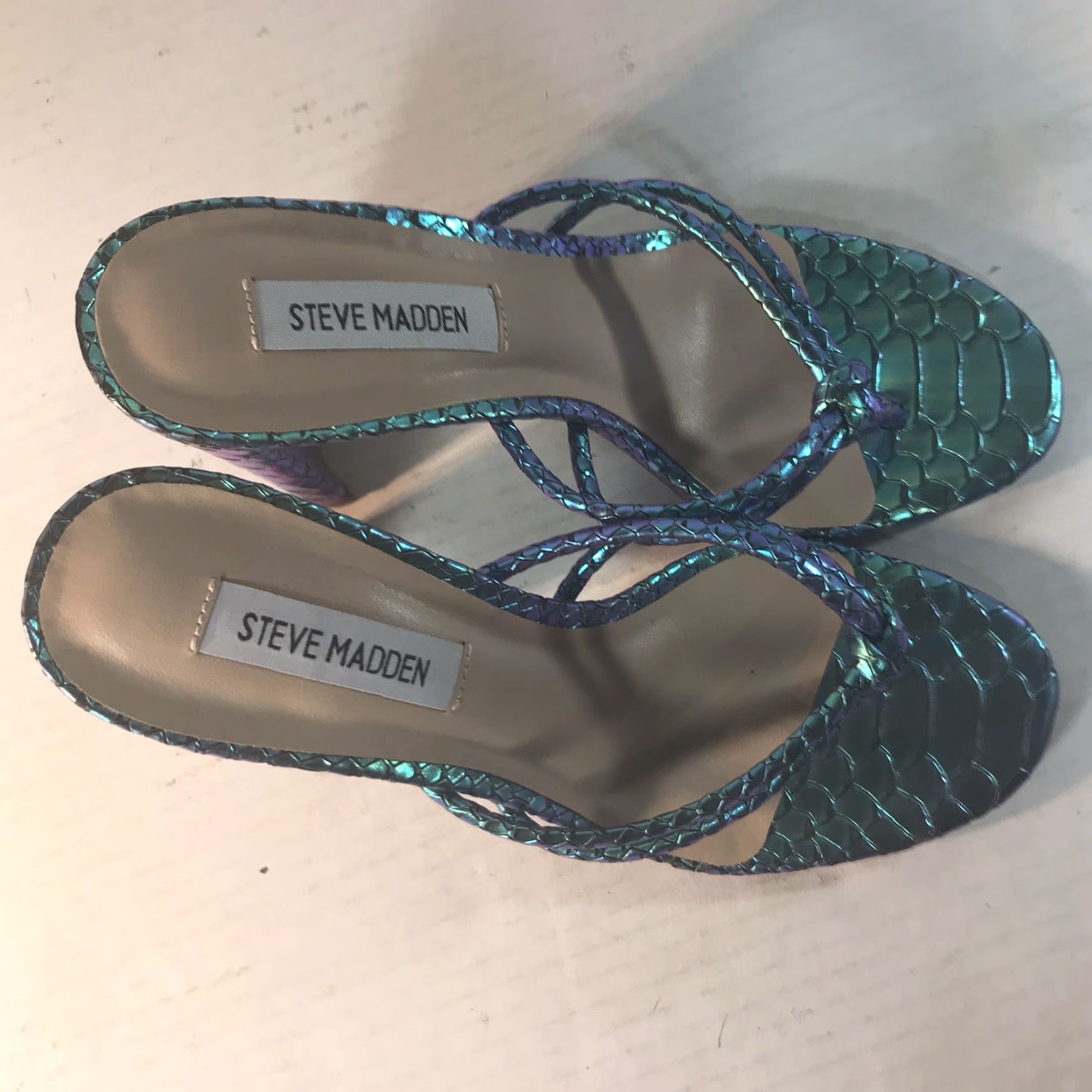 Steve Madden Steve Madden Unreal Iridescent Women's Leather Strappy Thong Heels Size 7B High Block Heel Summer Modern Going Out Size US 7 / IT 37 - 4 Thumbnail
