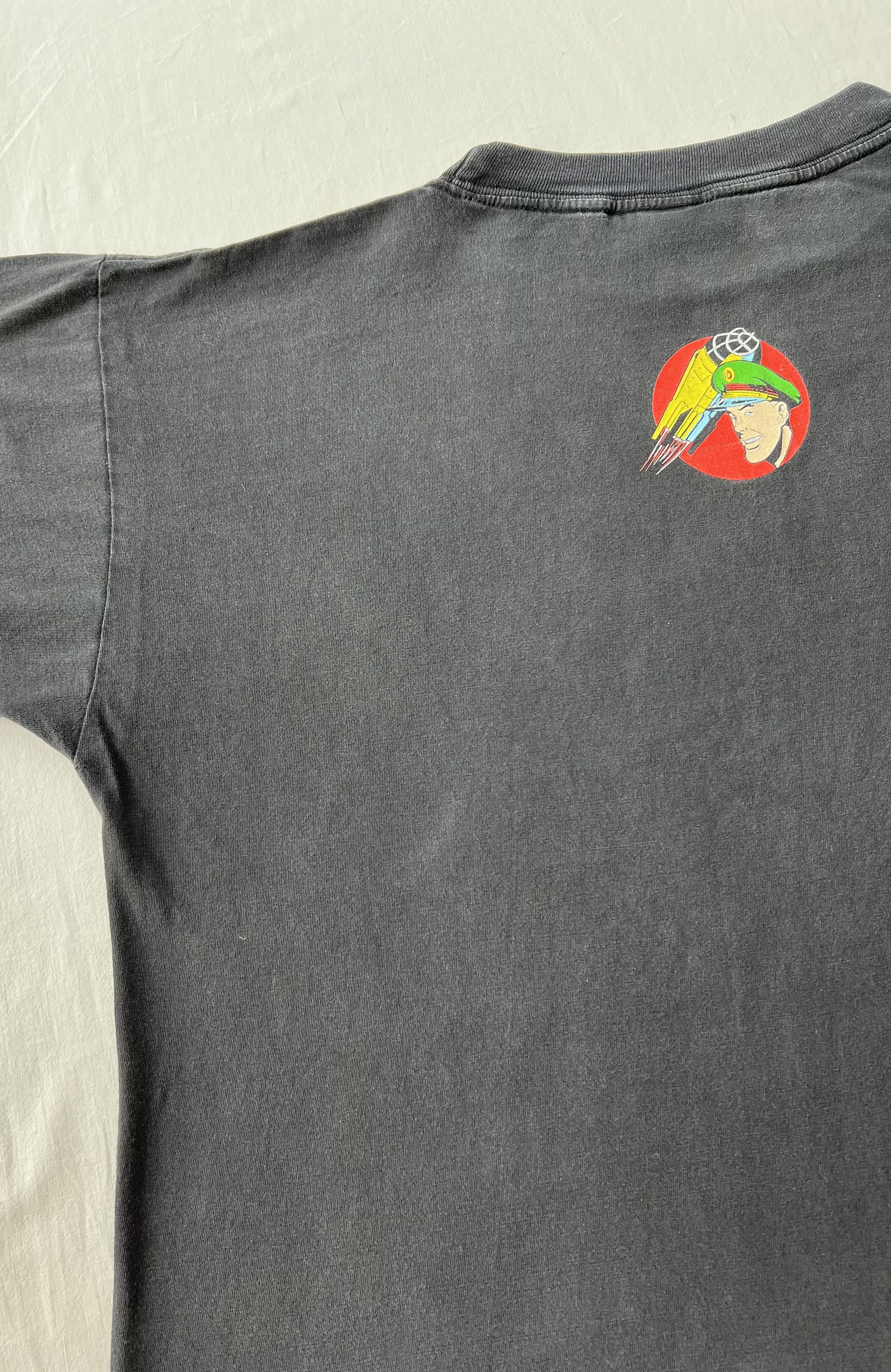 Vintage Vintage 1994 Dan Dare Pilot of the Future Comics T-shirt Size US XL / EU 56 / 4 - 14 Thumbnail