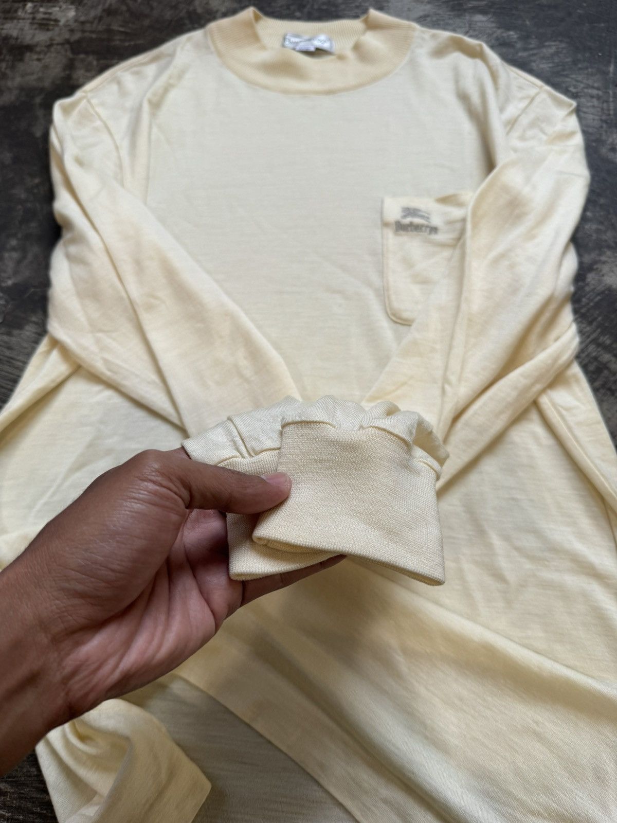 Burberry VINTAGE BURBERRYS LONGSLEEVE POCKET T SHIRT Size US L / EU 52-54 / 3 - 5 Thumbnail