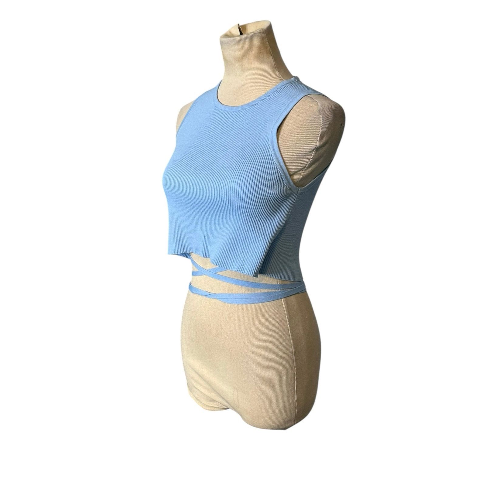 Bershka Bershka light blue ribbed knit crop top size Large Size L / US 10 / IT 46 - 14 Thumbnail