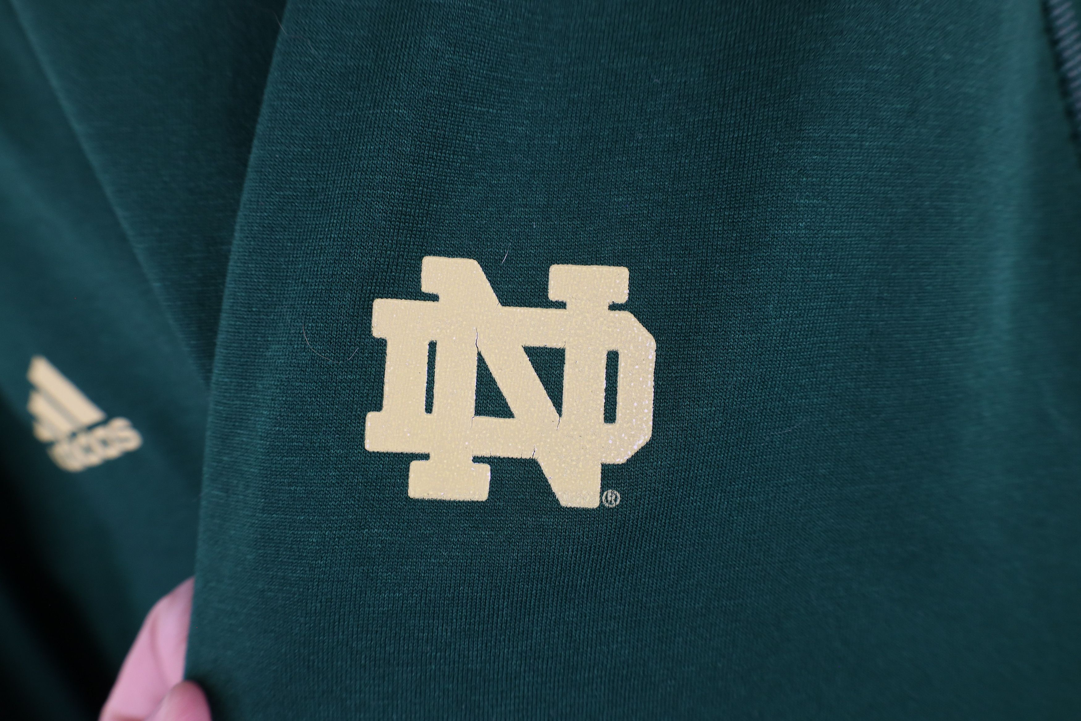 Adidas × Vintage Adidas Notre Dame University Football Long Sleeve T-Shirt Size US XL / EU 56 / 4 - 4 Thumbnail