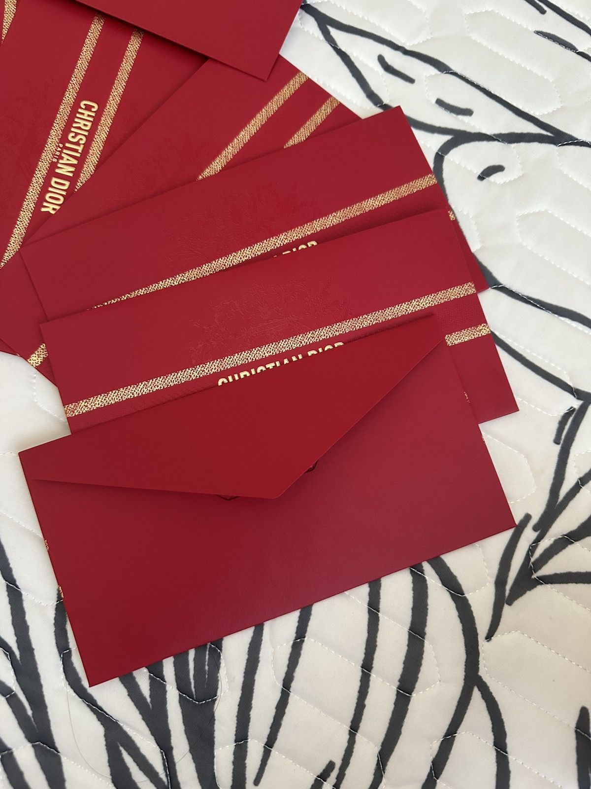 Dior Dior red envelopes Size ONE SIZE - 6 Thumbnail
