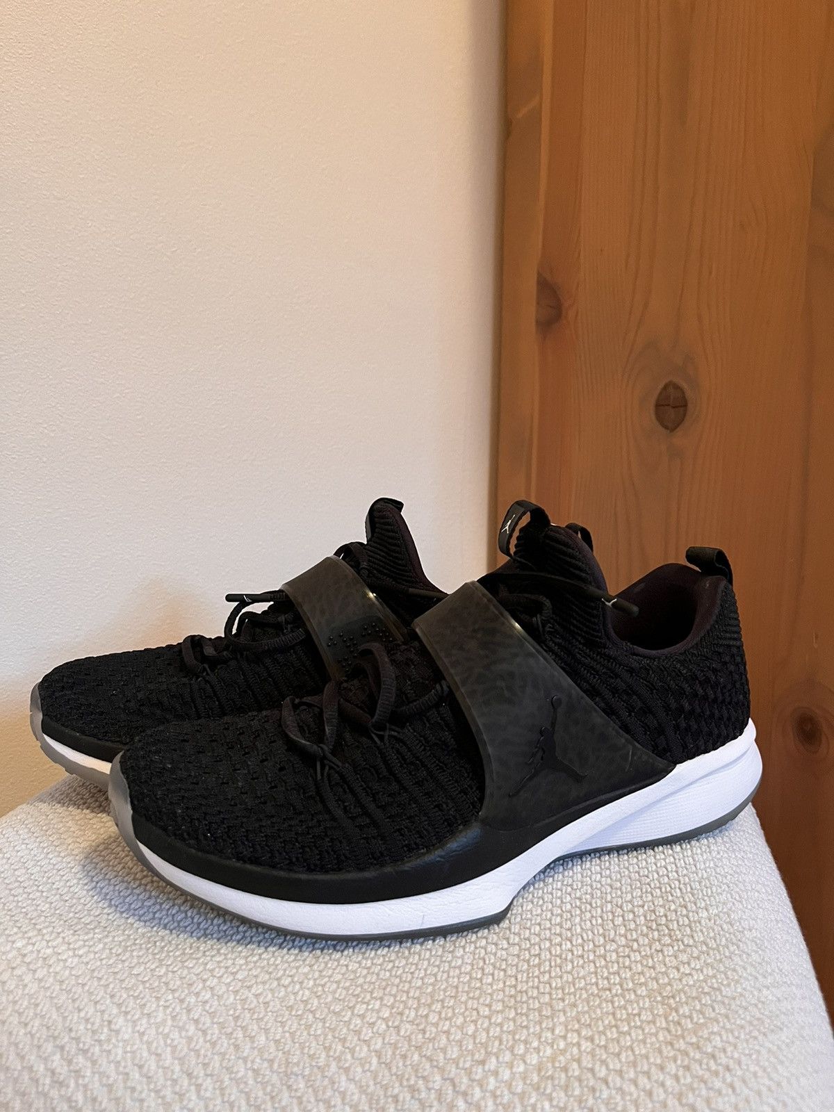 Nike nike jordan trainer 2 flyknit 921210-010 Size US 8.5 / EU 41-42 - 1 Thumbnail