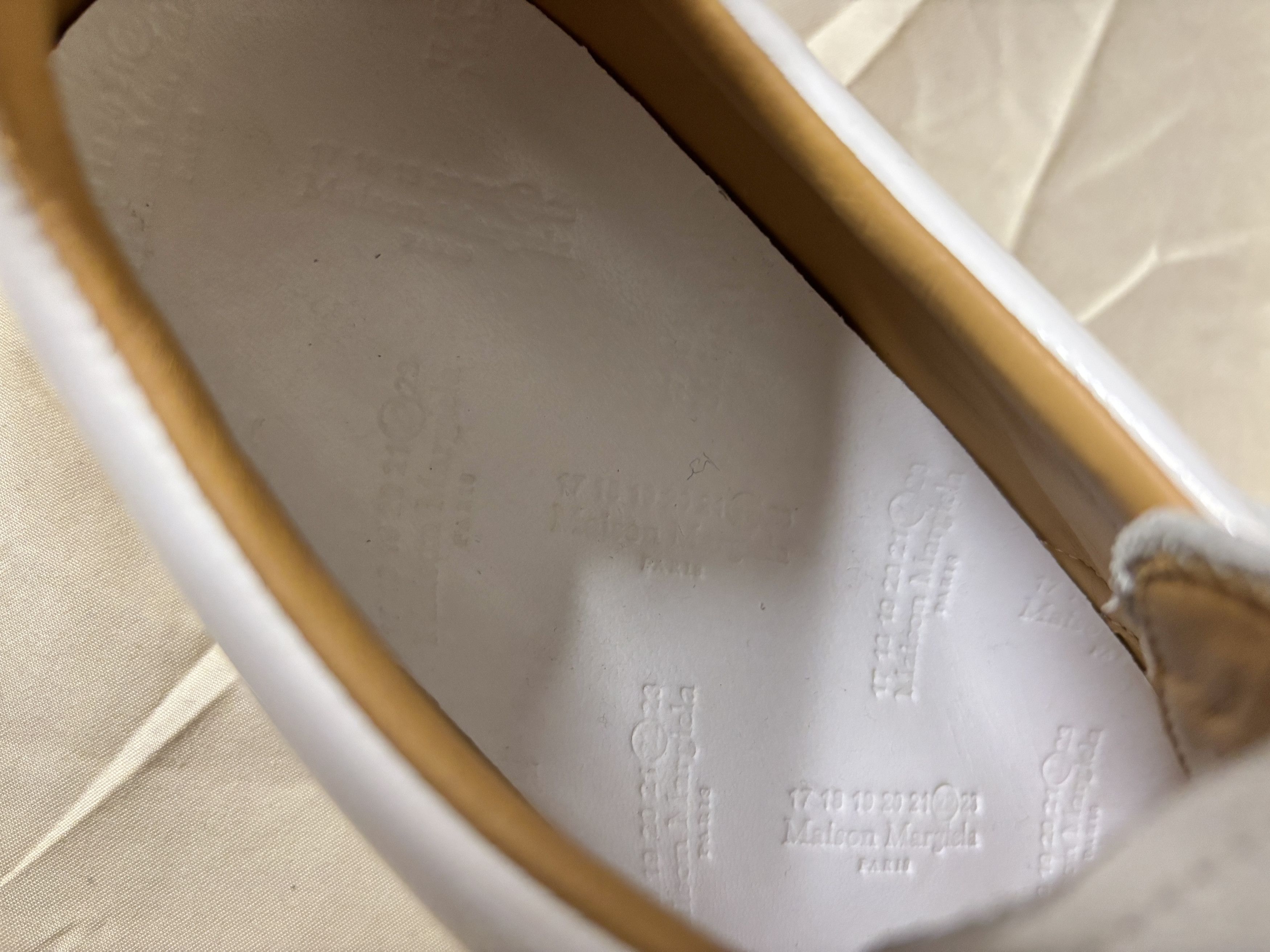 Maison Margiela Margiela white patent sneakers with crystal buckle Size US 10 / IT 40 - 10 Thumbnail