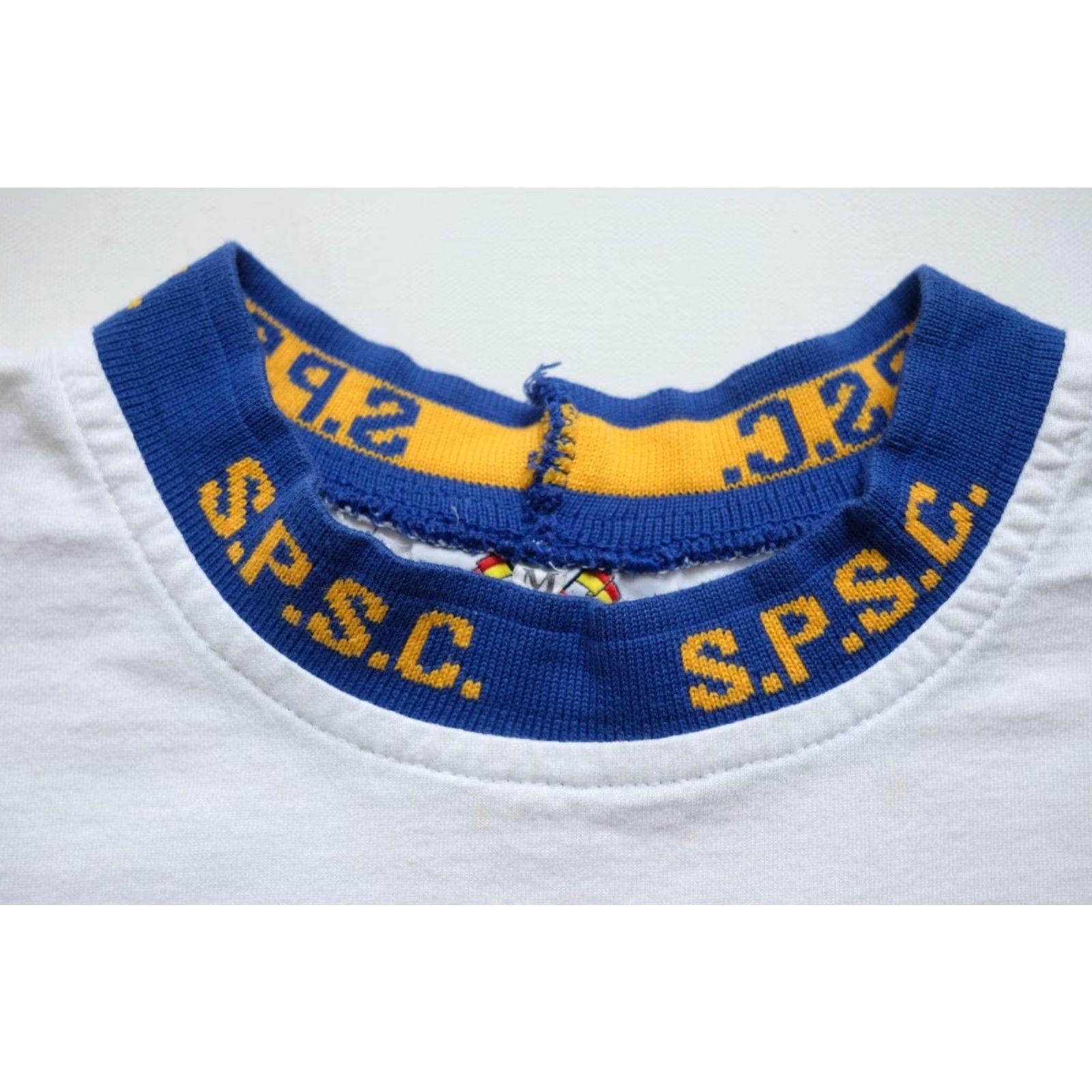 Vintage VINTAGE 80s 90s SURF CLUB SPORT JAPAN USA AUSTRALIA WHITE GRAPHIC RINGER T SHIRT MD M SHIRT Mens Size US M / EU 48-50 / 2 - 6 Thumbnail