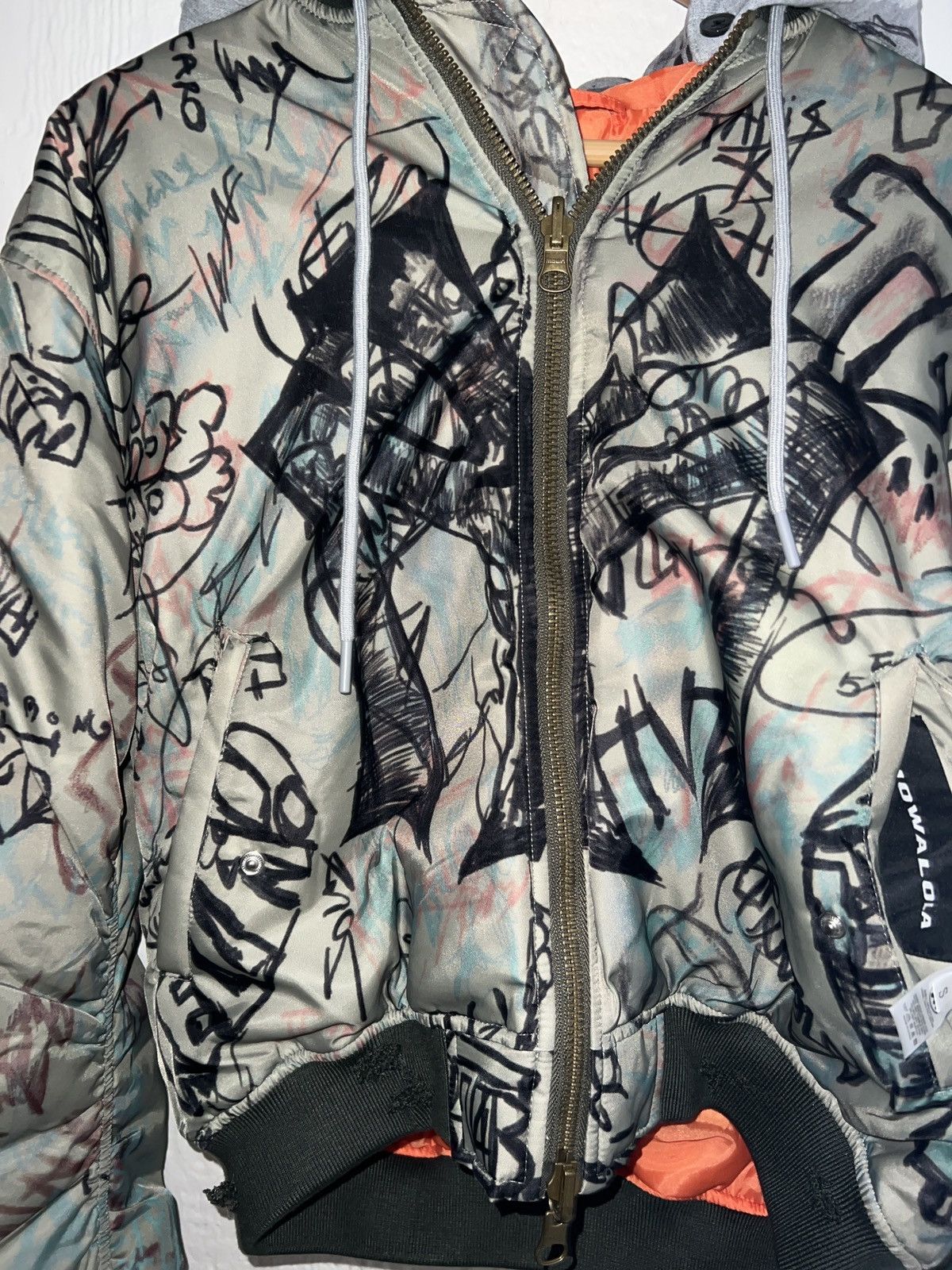 Pre-owned Mowalola Bomber Graffiti In Green