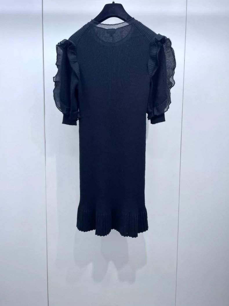Chanel Chanel 21A black ruffled knitted dress 2504-Nextarrow Size XS / US 0-2 / IT 36-38 - 2 Thumbnail
