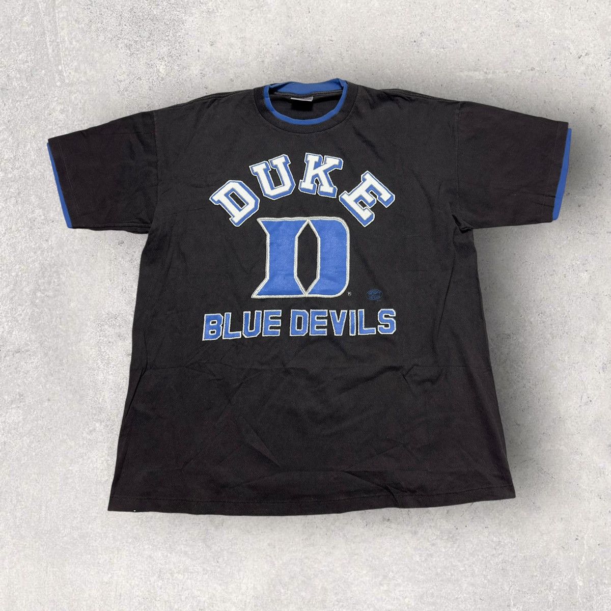 NCAA × Vintage Vintage Duke Blue Devils tee Size US XL / EU 56 / 4 - 1 Thumbnail