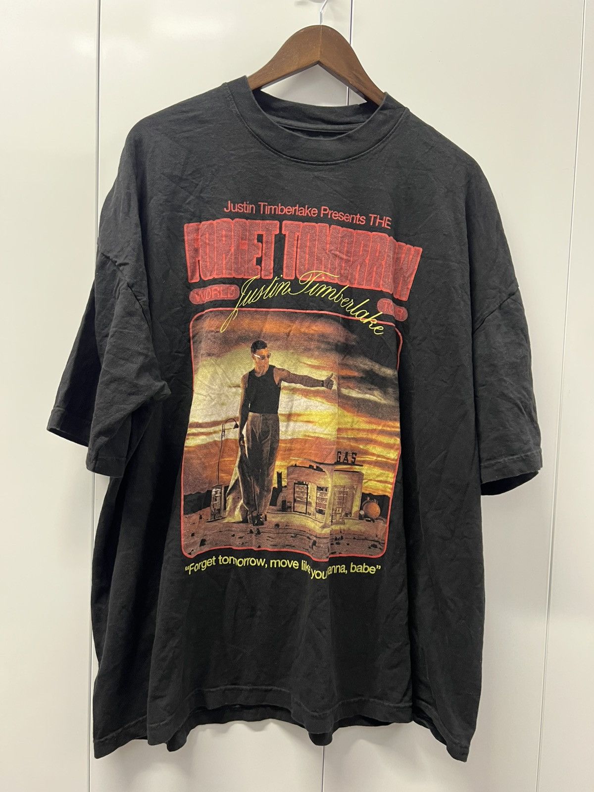 Rap Tees × Vintage 90s Intro R&B “It's On” Tour T-shirt | Grailed