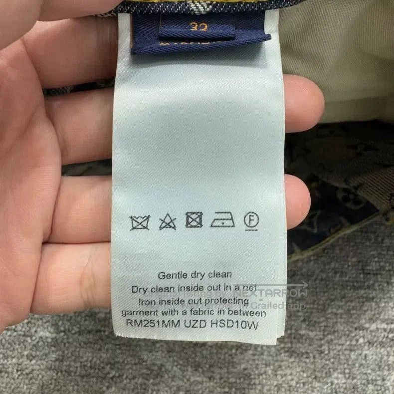 Louis Vuitton Louis vuitton Cowhide plant. Size US 32 / EU 48 - 6 Thumbnail
