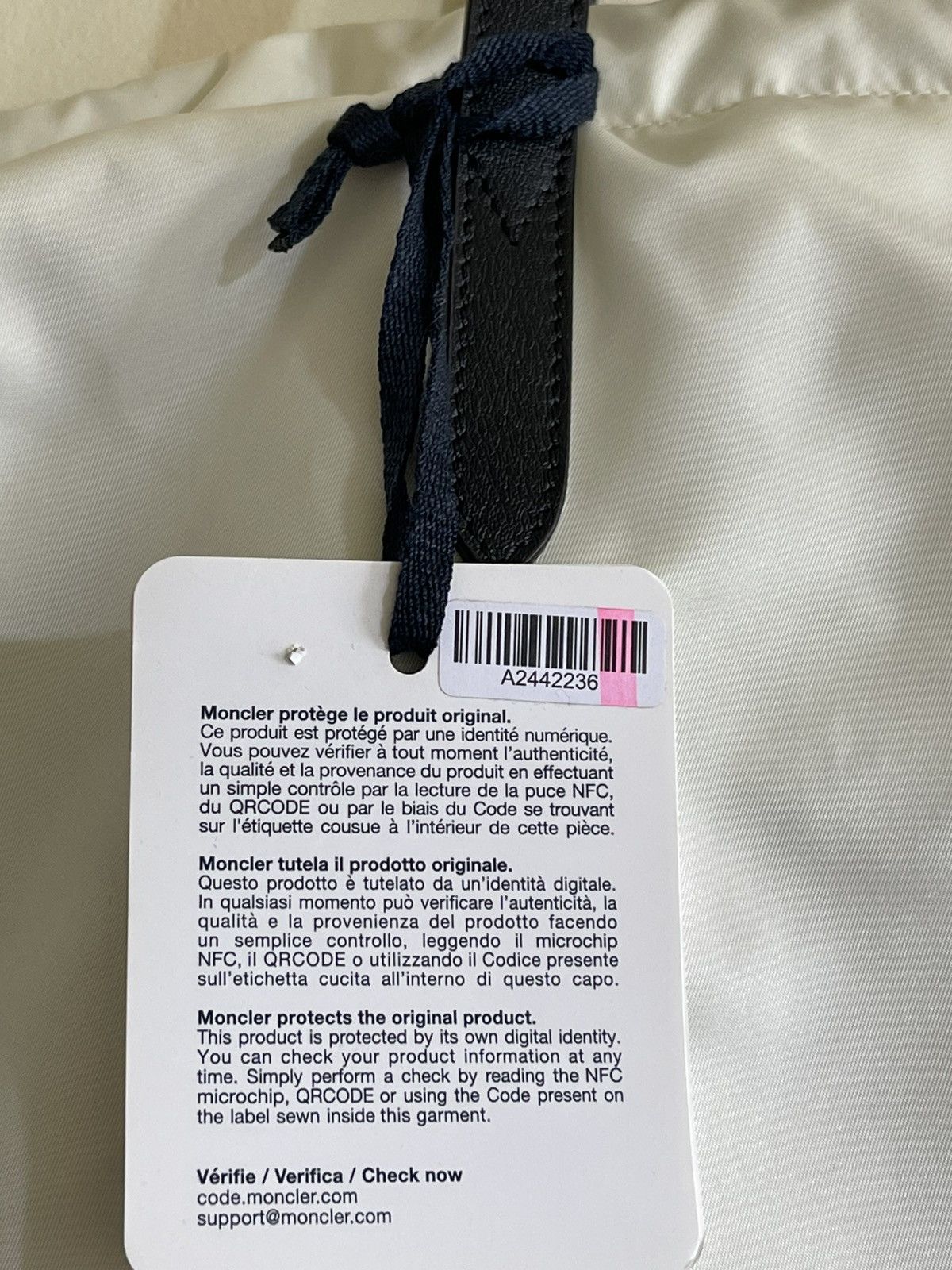 Moncler Moncler Flamenne Tote leather shopping bag embossed luxury Size ONE SIZE - 13 Thumbnail