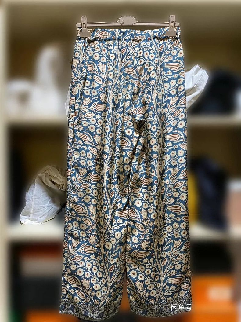 LORO PIANA casual pants