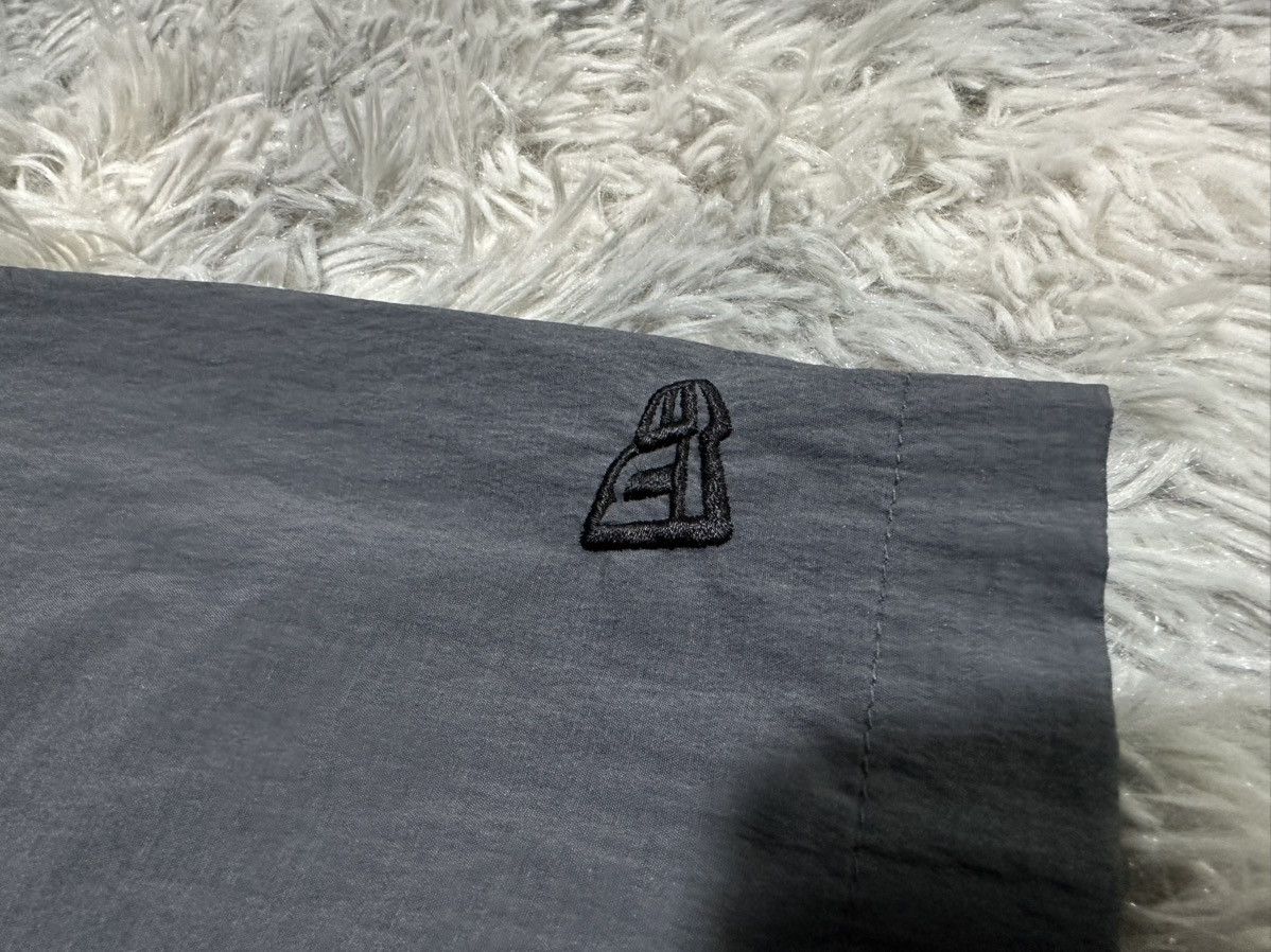 New Era 🔥New Era Nylon Shirt Oversized Side Pocket Utility Size US XL / EU 56 / 4 - 9 Thumbnail