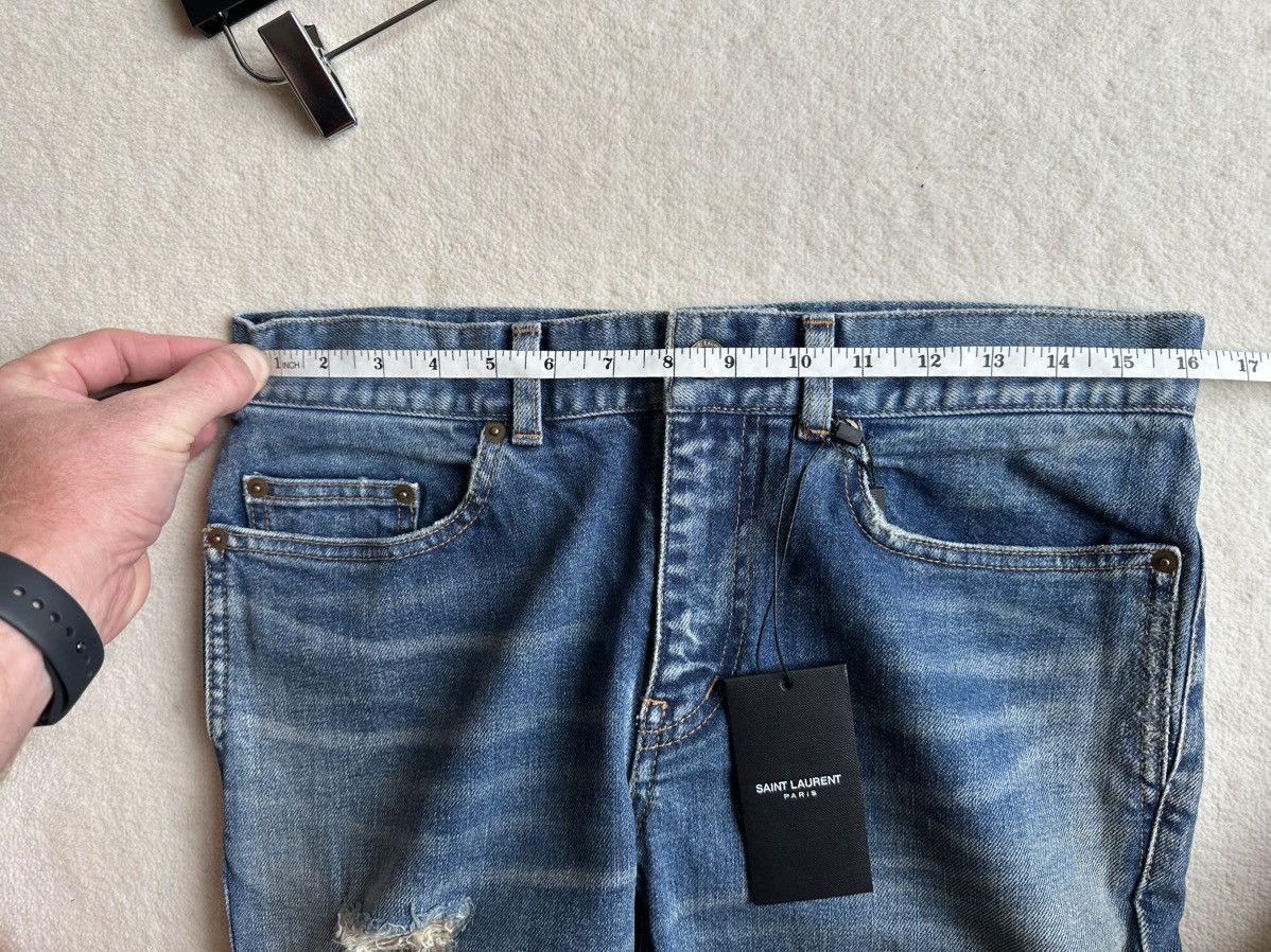 Saint Laurent Paris FW19 Saint Laurent distressed ripped jeans BNWT 30 D02 Size US 30 / EU 46 - 2 Thumbnail
