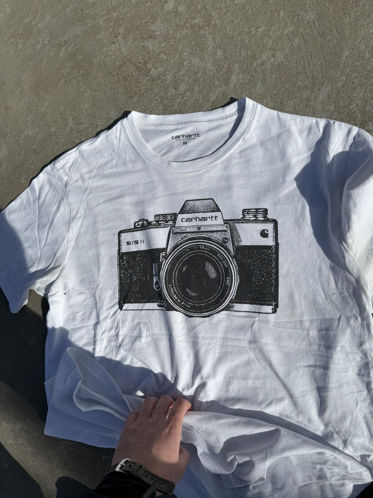 Carhartt Vintage Rare Carhartt WIP Camera Y2K White T-shirt Sk8 Size US XL / EU 56 / 4 - 7 Thumbnail