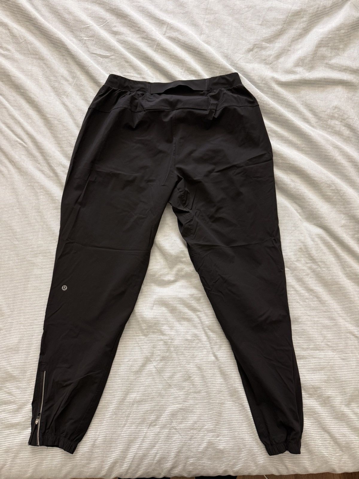 Lululemon Lululemon joggers Size US 32 / EU 48 - 3 Thumbnail