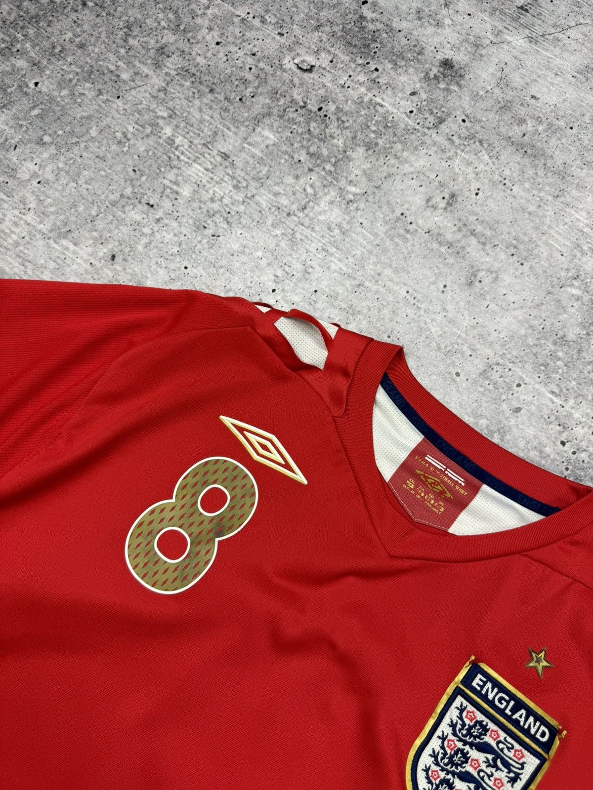 Umbro × Vintage Vintage Umbro 8 LAMPARD ENGLAND Official Soccer Jersey Shirt Size US XXL / EU 58 / 5 - 8 Thumbnail